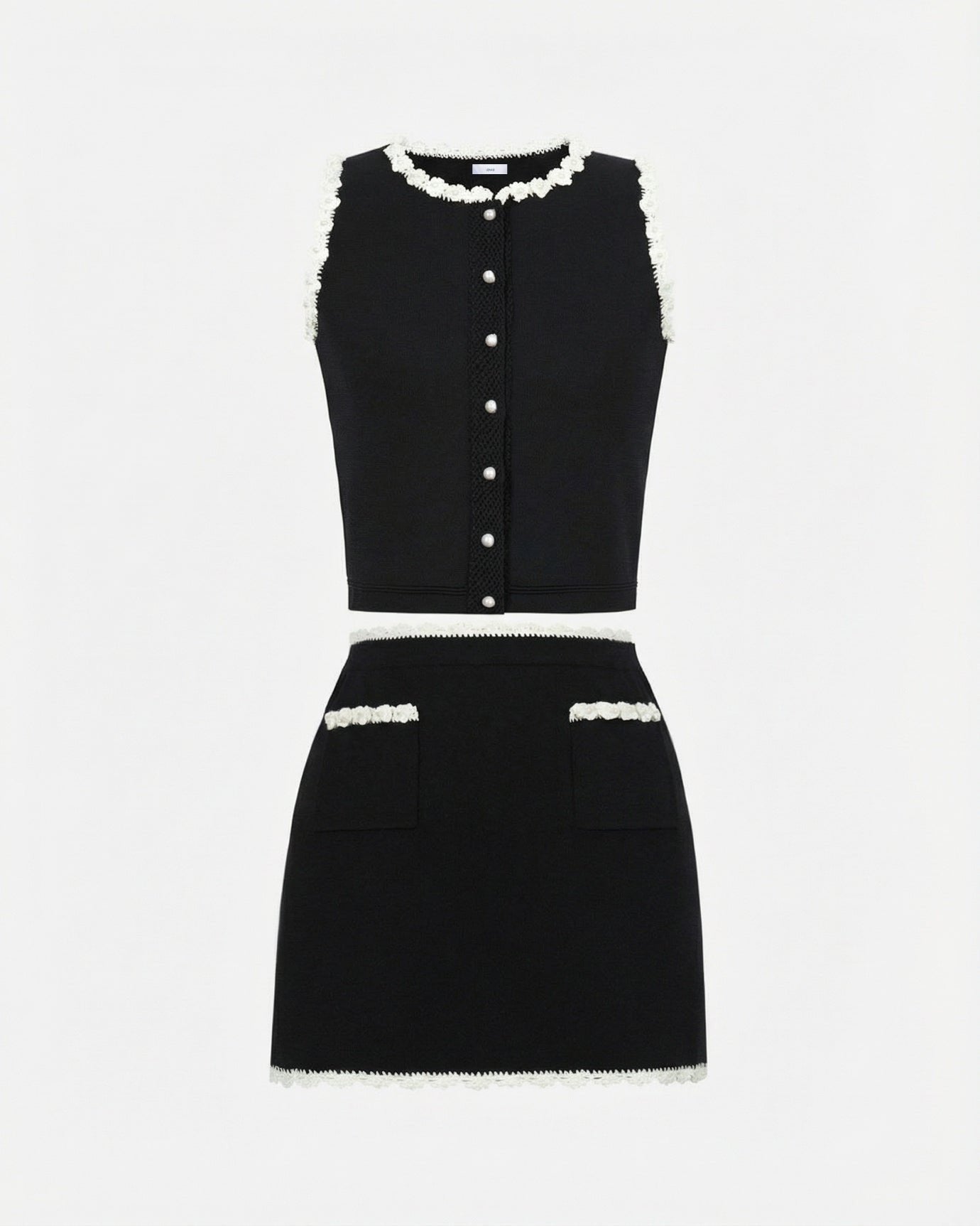 Top Capsule Wardrobe Essentials for Men and Women