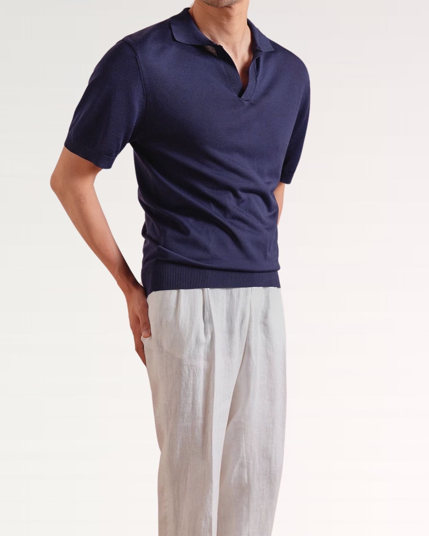 Elegant slim fit Madrid polo with smooth mulberry silk material
