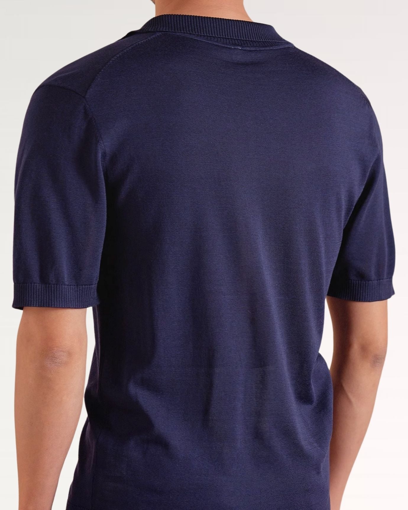 Madrid Thin Polo showcasing luxurious fabric and tailored fit