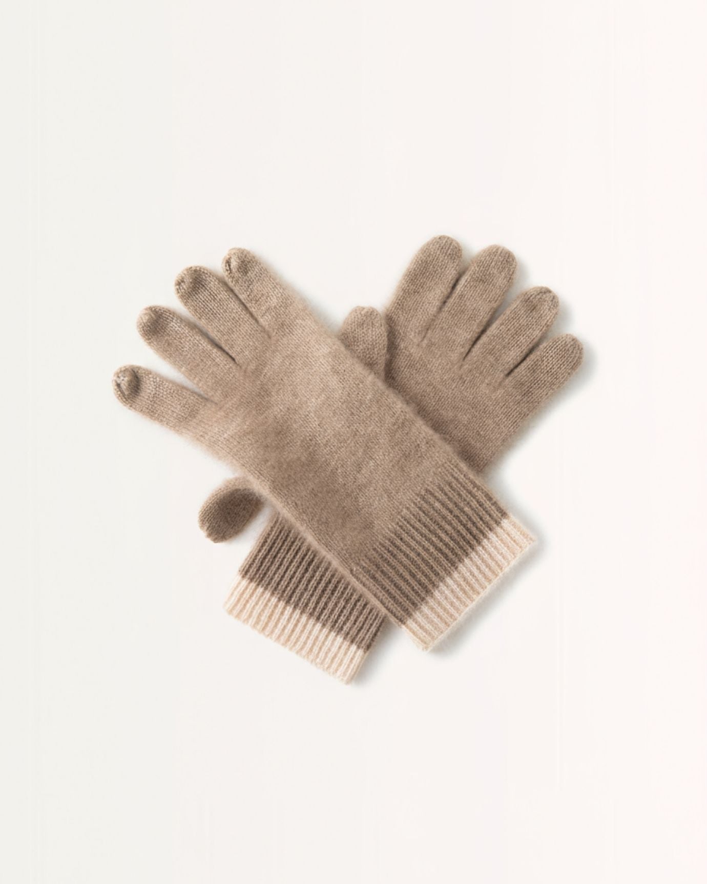 Cashmere Gloves extended color matching edge