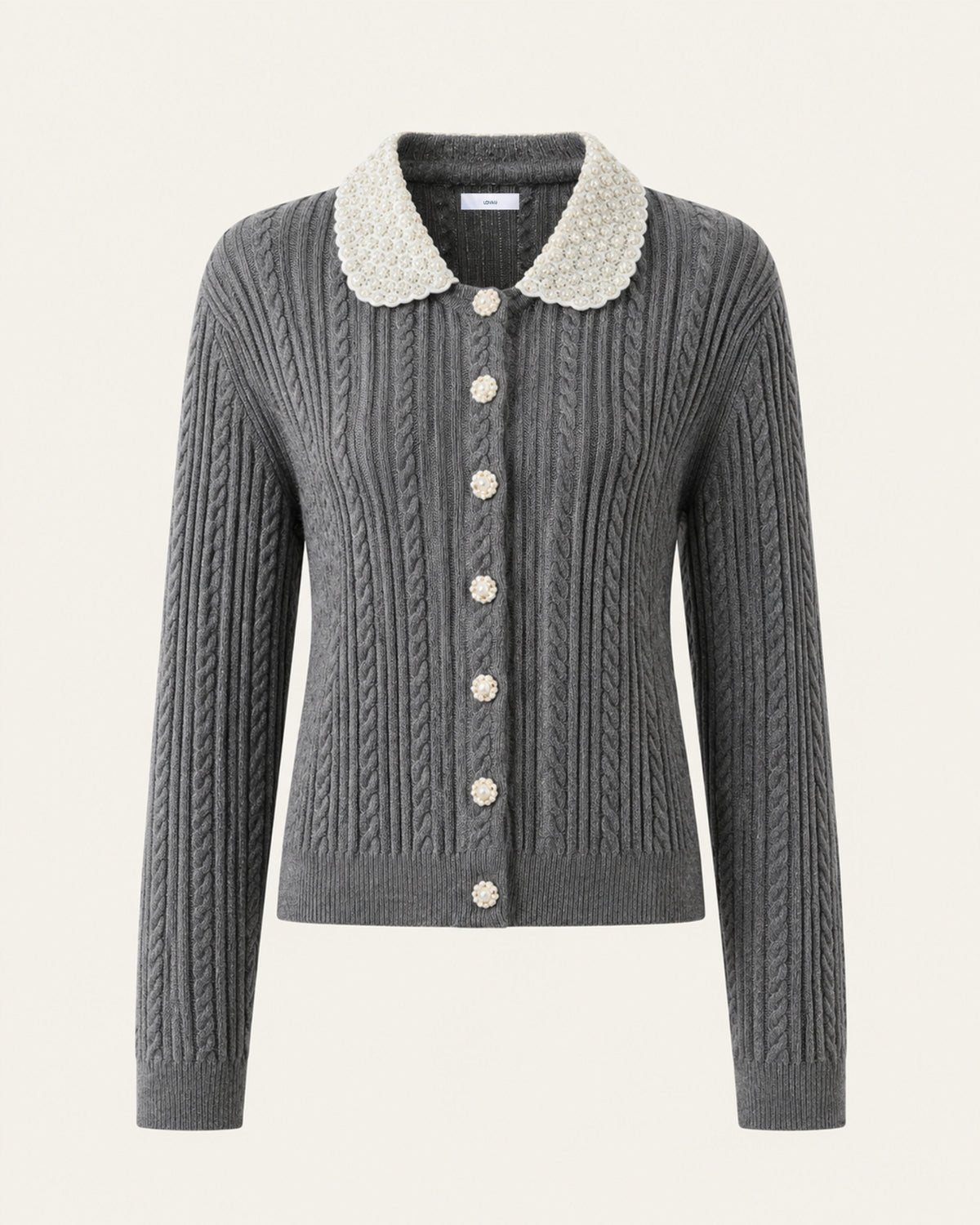 Strickjacke im französischen Stil mit Perlmuttknöpfen