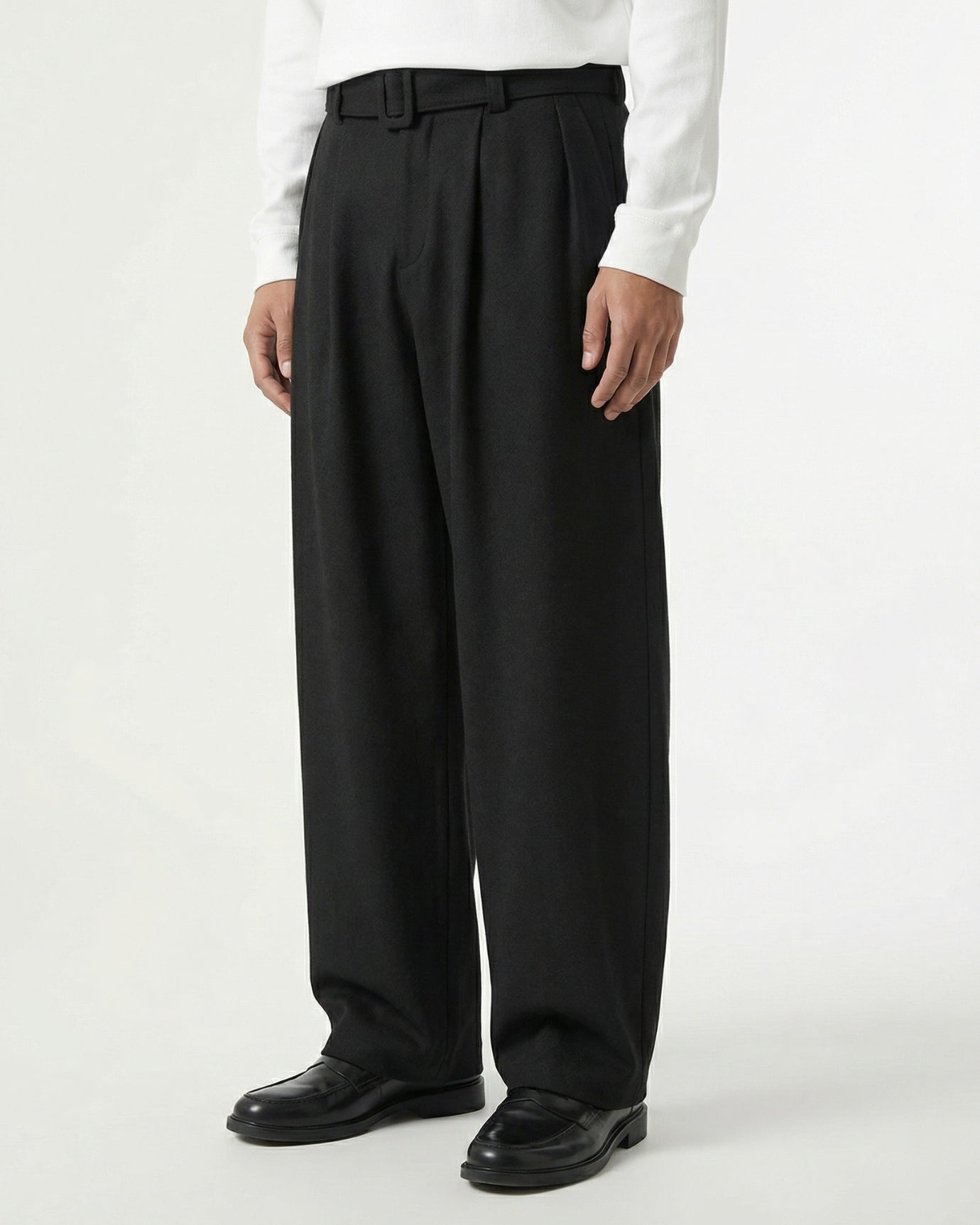 Pantalones plisados estilo Old Money de Lovau | Pantalones de sastrería tridimensionales