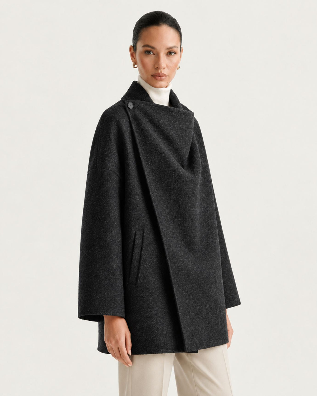 Divina Relaxed-Fit Double-Faced Yak Wool Overcoat Shawl