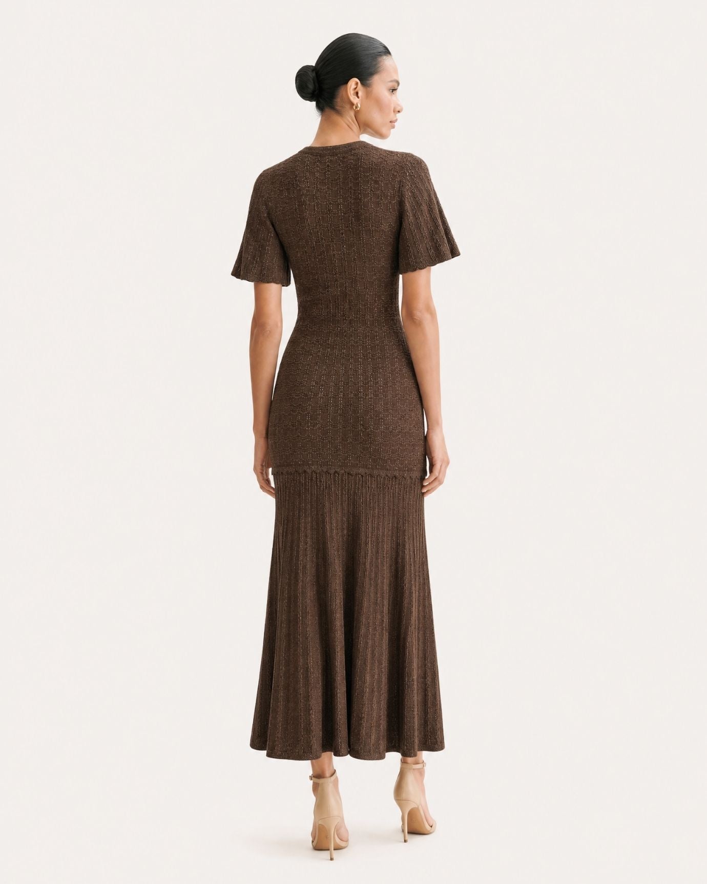 Anna Rhinestone Short-Sleeve Round-Neck Celebrity Dress