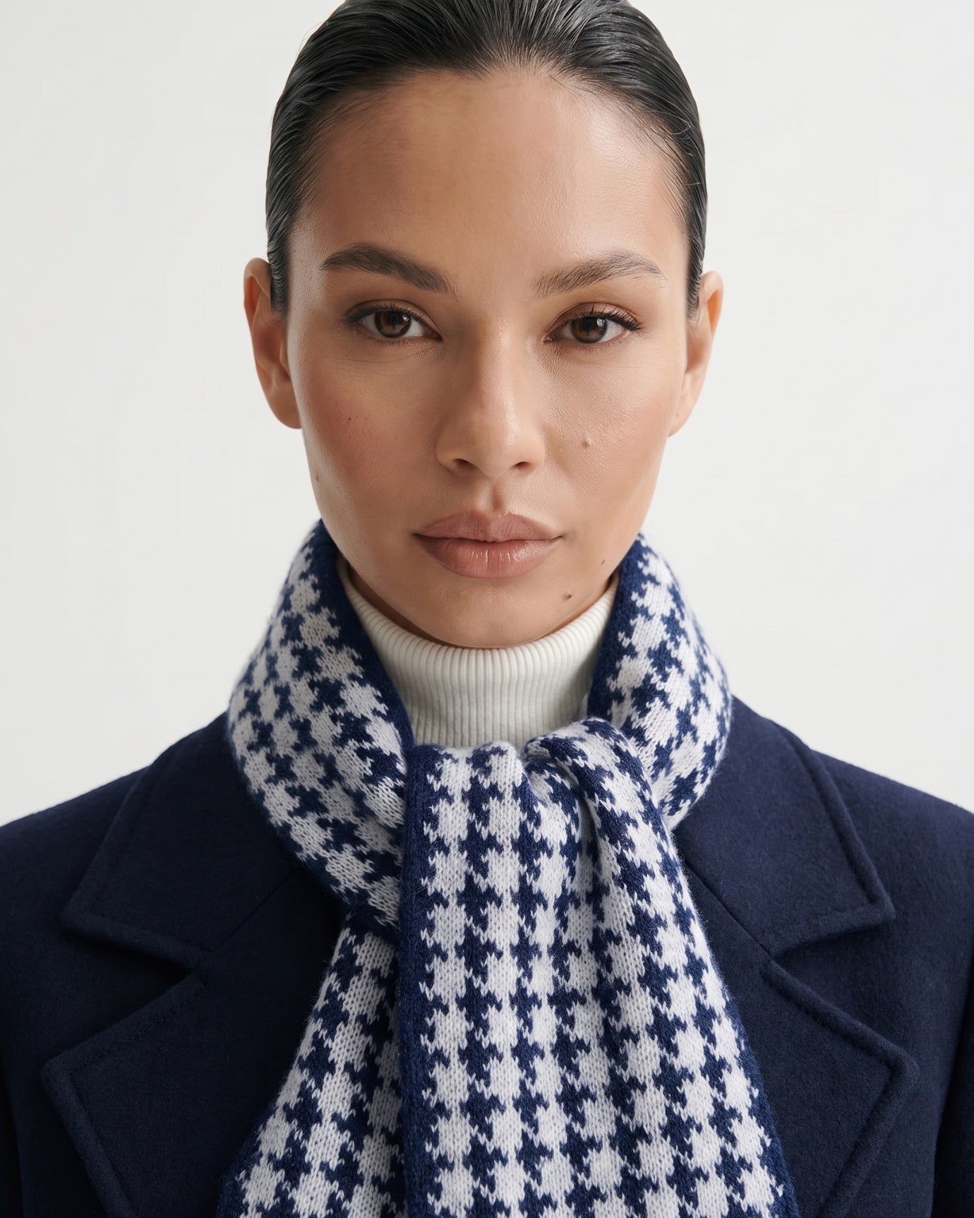 Cashmere Houndstooth Scarf