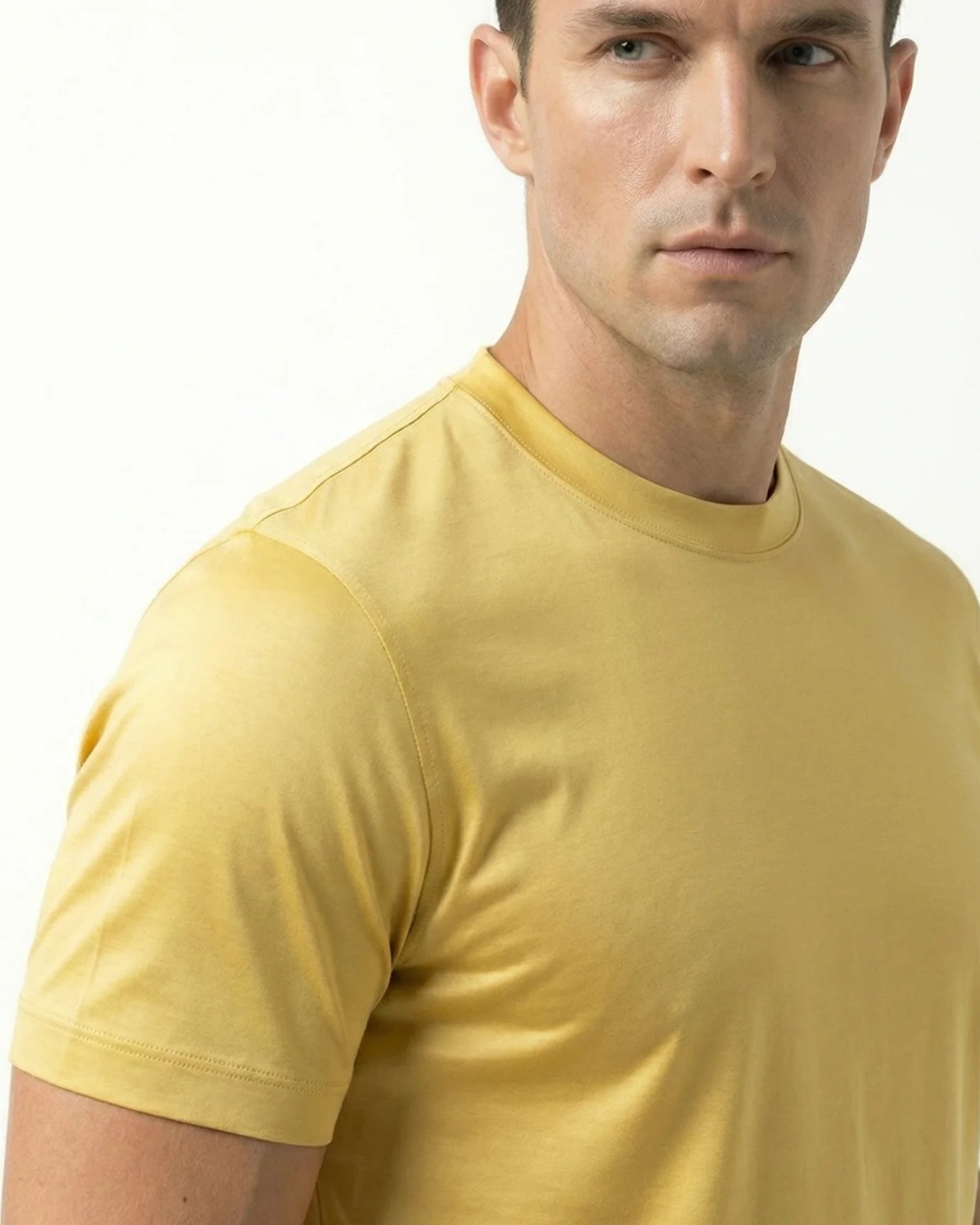 High-Count Dark Yellow Mercerized Cotton Round Neck Breathable T-Shirt