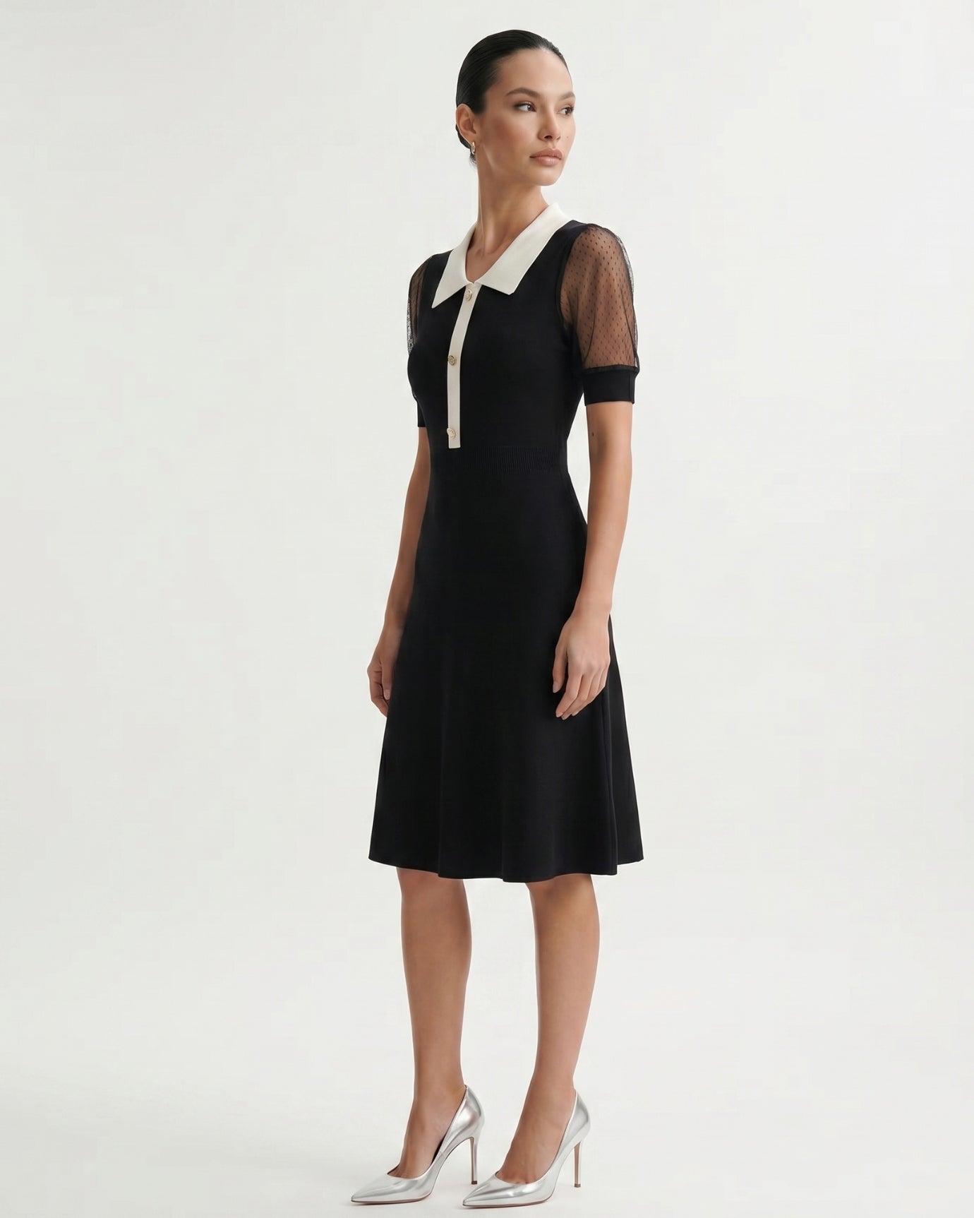 Kurzärmeliges A-Linien-Kleid Schwarz Polo