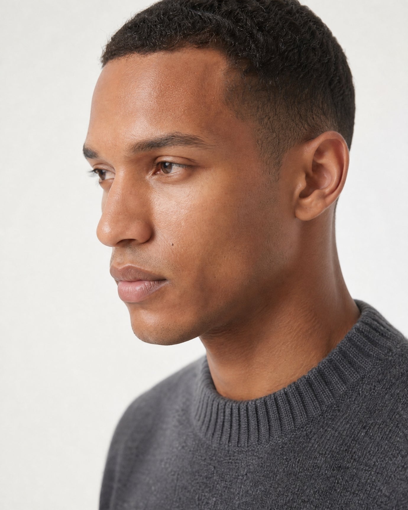 Five-Needle Thick Cashmere Crewneck Pullover