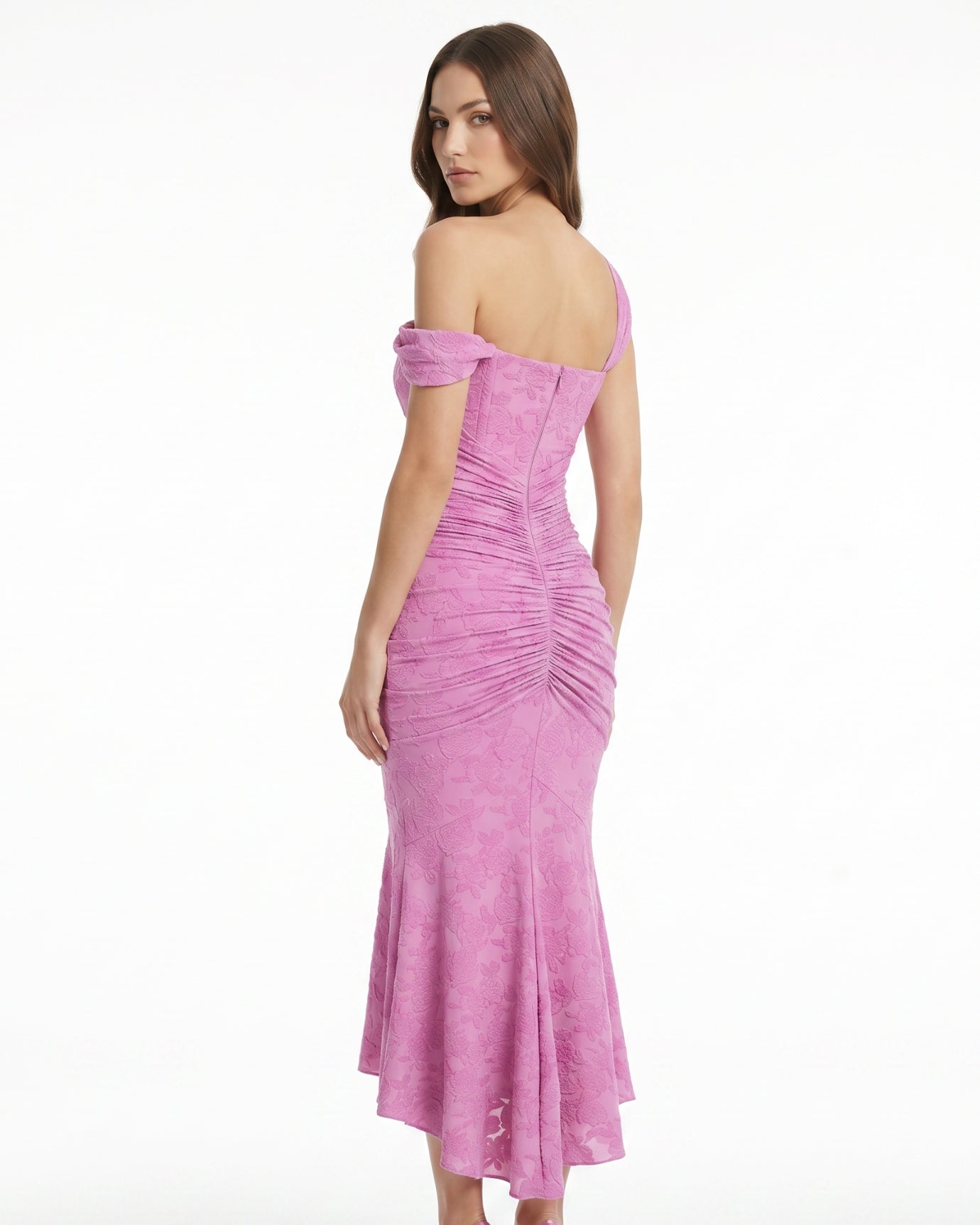 Fishbone pleated dress sleeveless