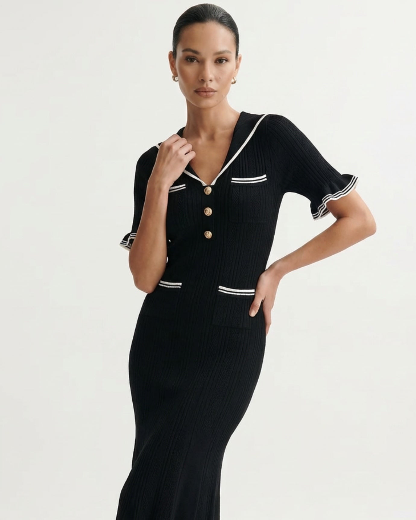 Mile Knit Dress with Special Collar