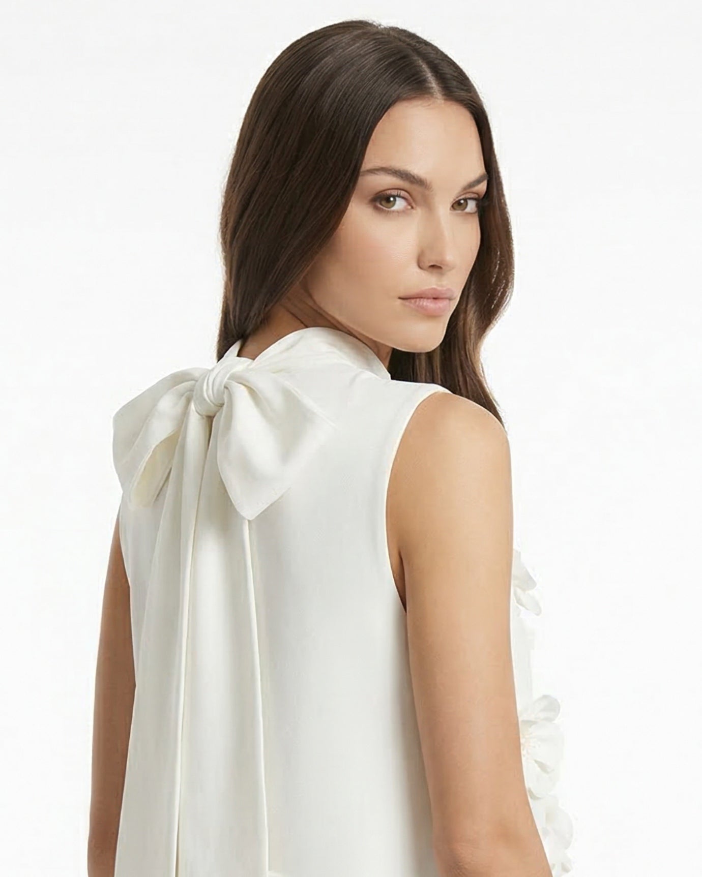 Vestido de punto con chaleco floral dimensional