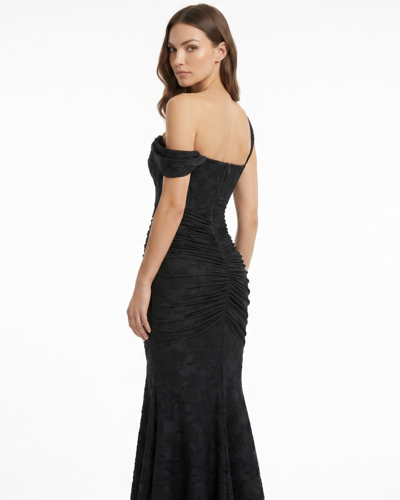 Fishbone pleated dress sleeveless