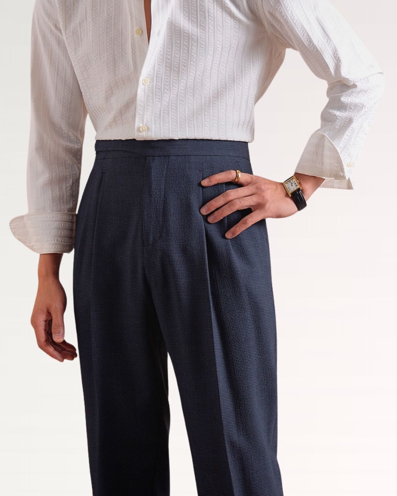 Elegant Italian trousers designed for all-day comfort and style