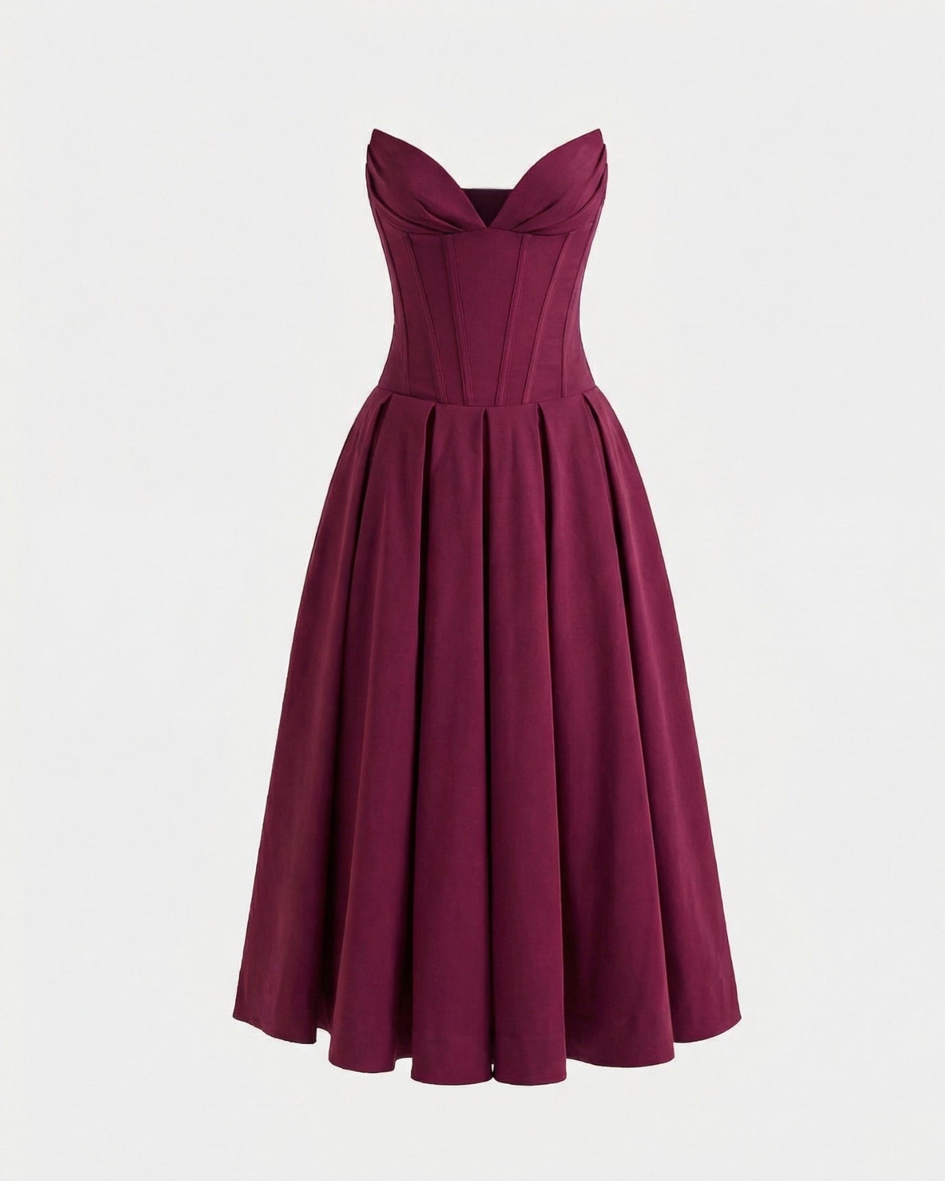 Trägerloses, hochtailliertes, mittellanges Kleid