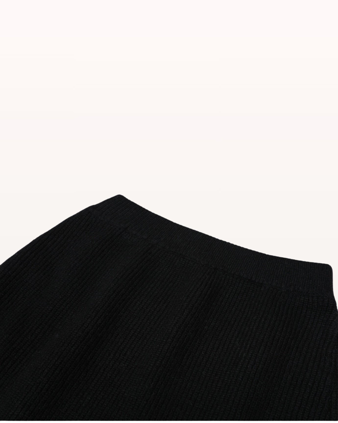 Conjunto Roma de chaqueta y falda de punto