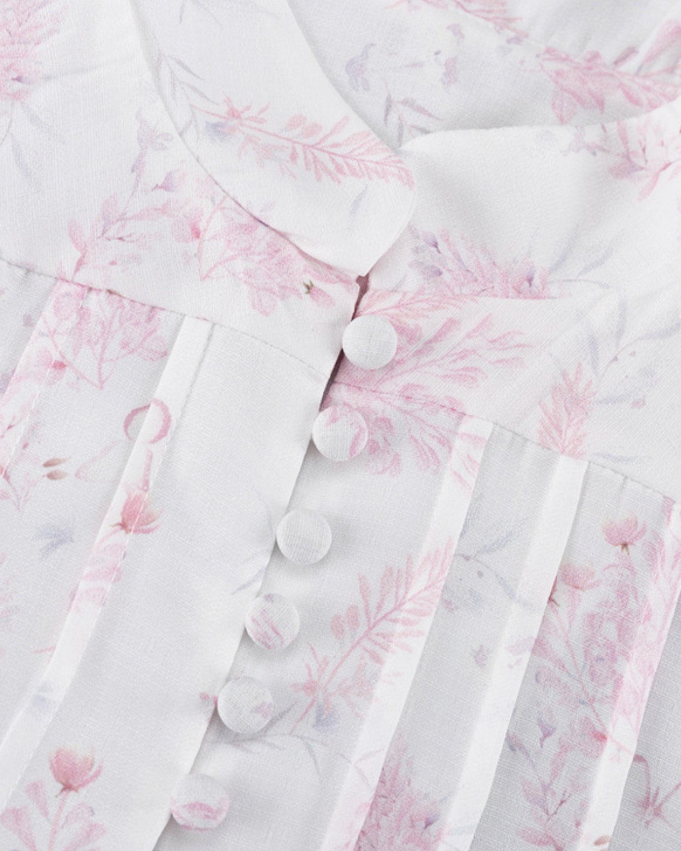 Pinkfarbenes Blumenmuster-Schnürkleid mit A-Linien-Rock