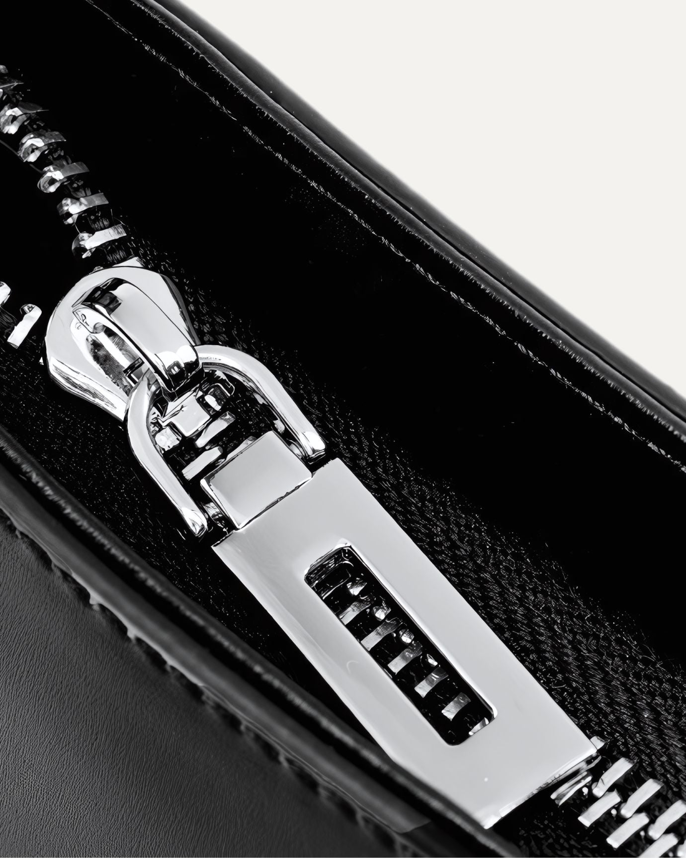 Lovau Beyond Tasche Leder