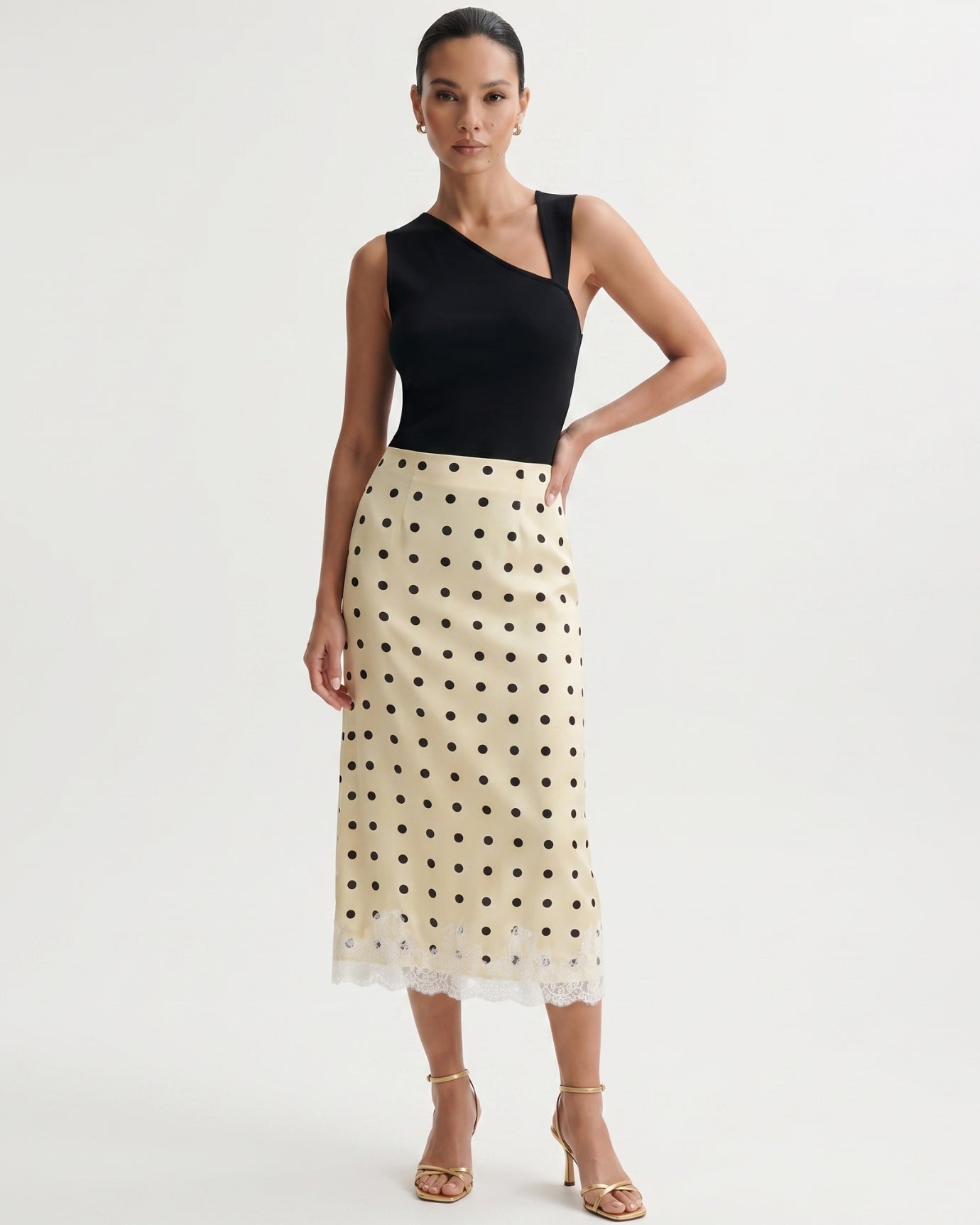 Divina Lace Skirt