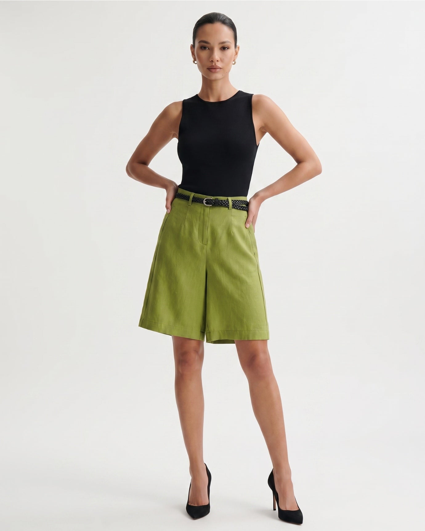 Linen Shorts Thin Style With Belt