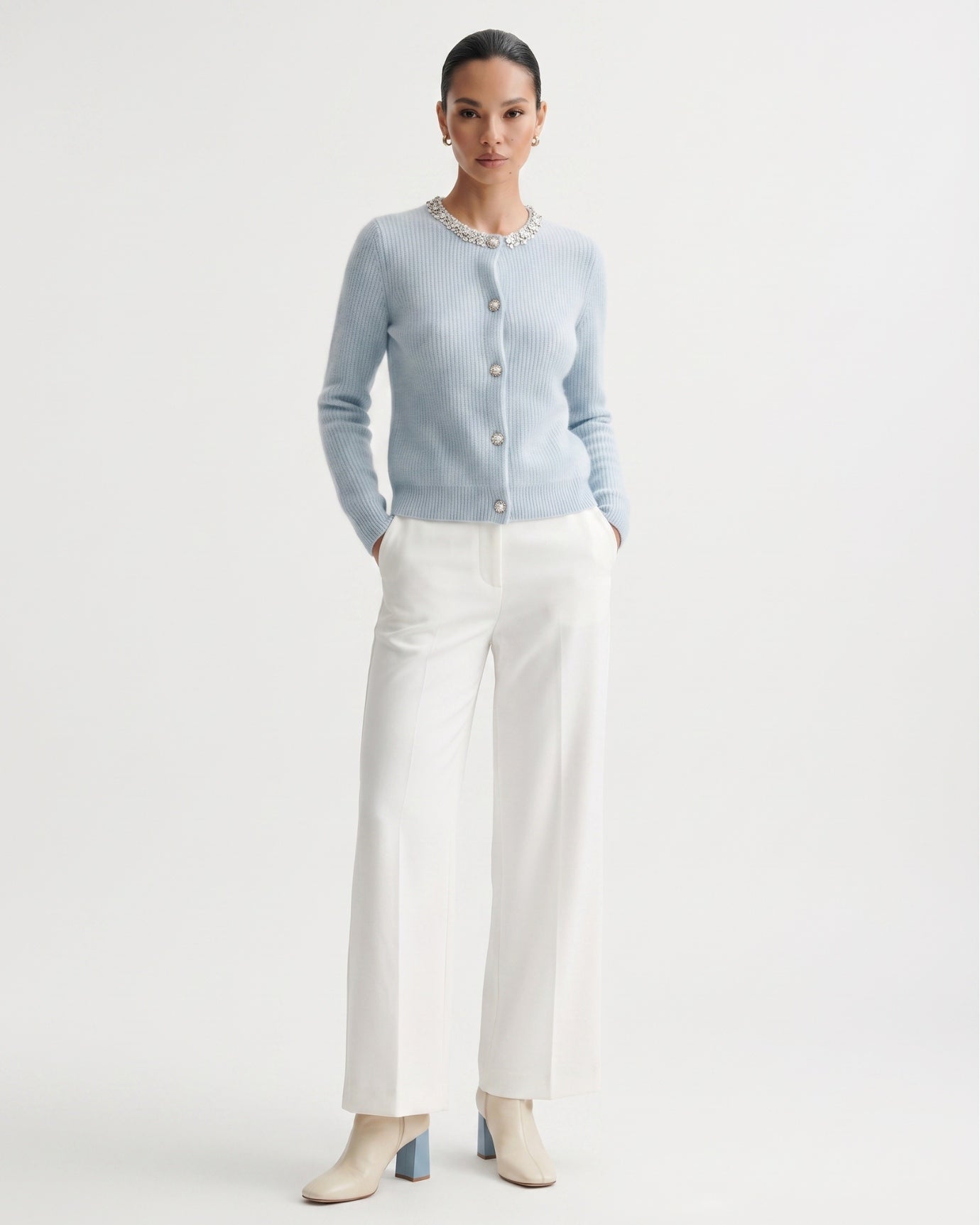 Round Neck Cashmere Knitted Diamond Cardigan