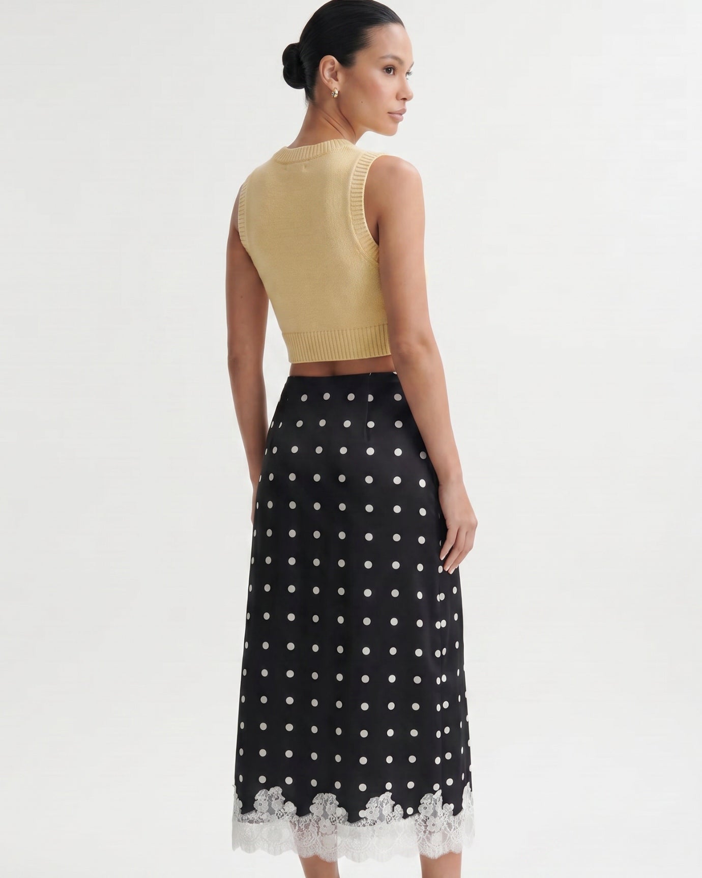 Divina Lace Skirt
