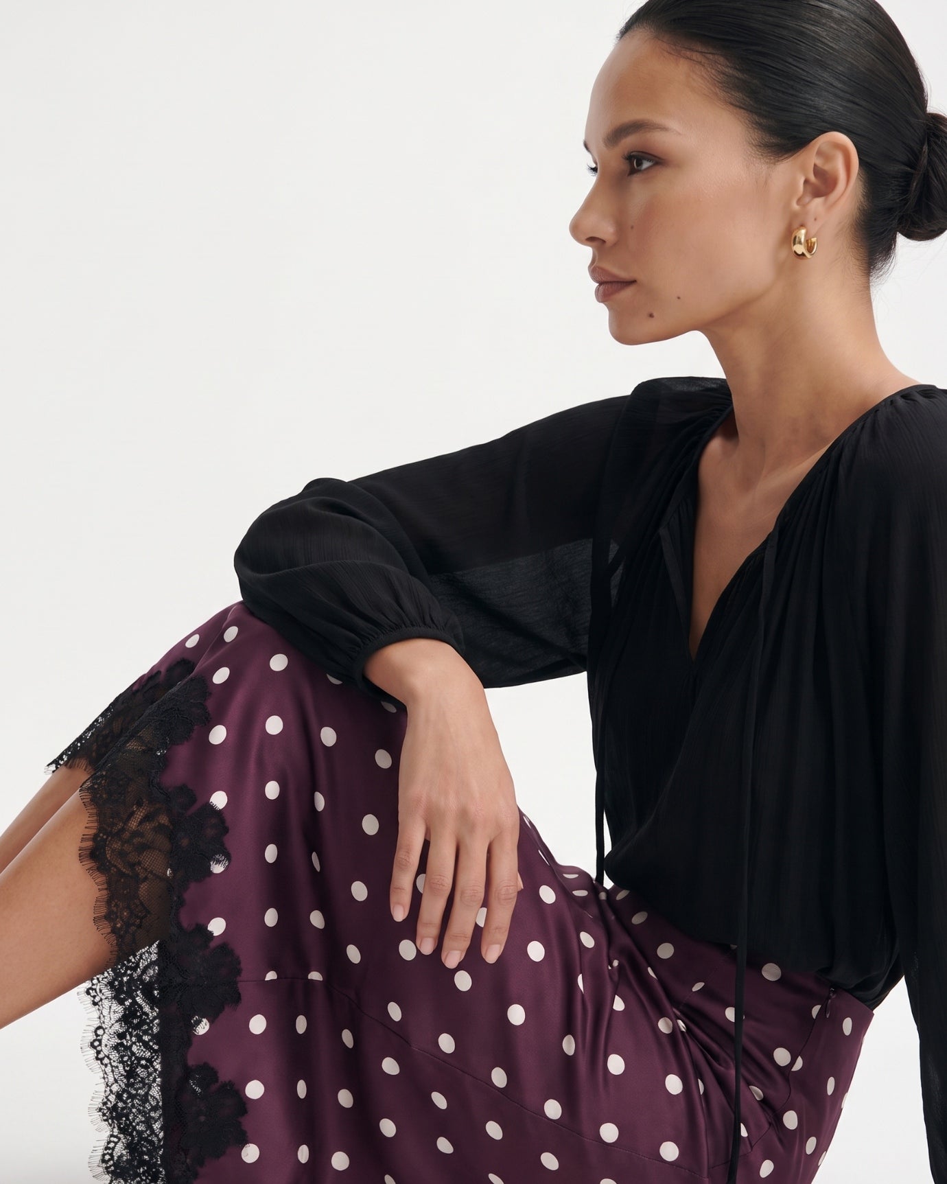 Divina Lace Skirt