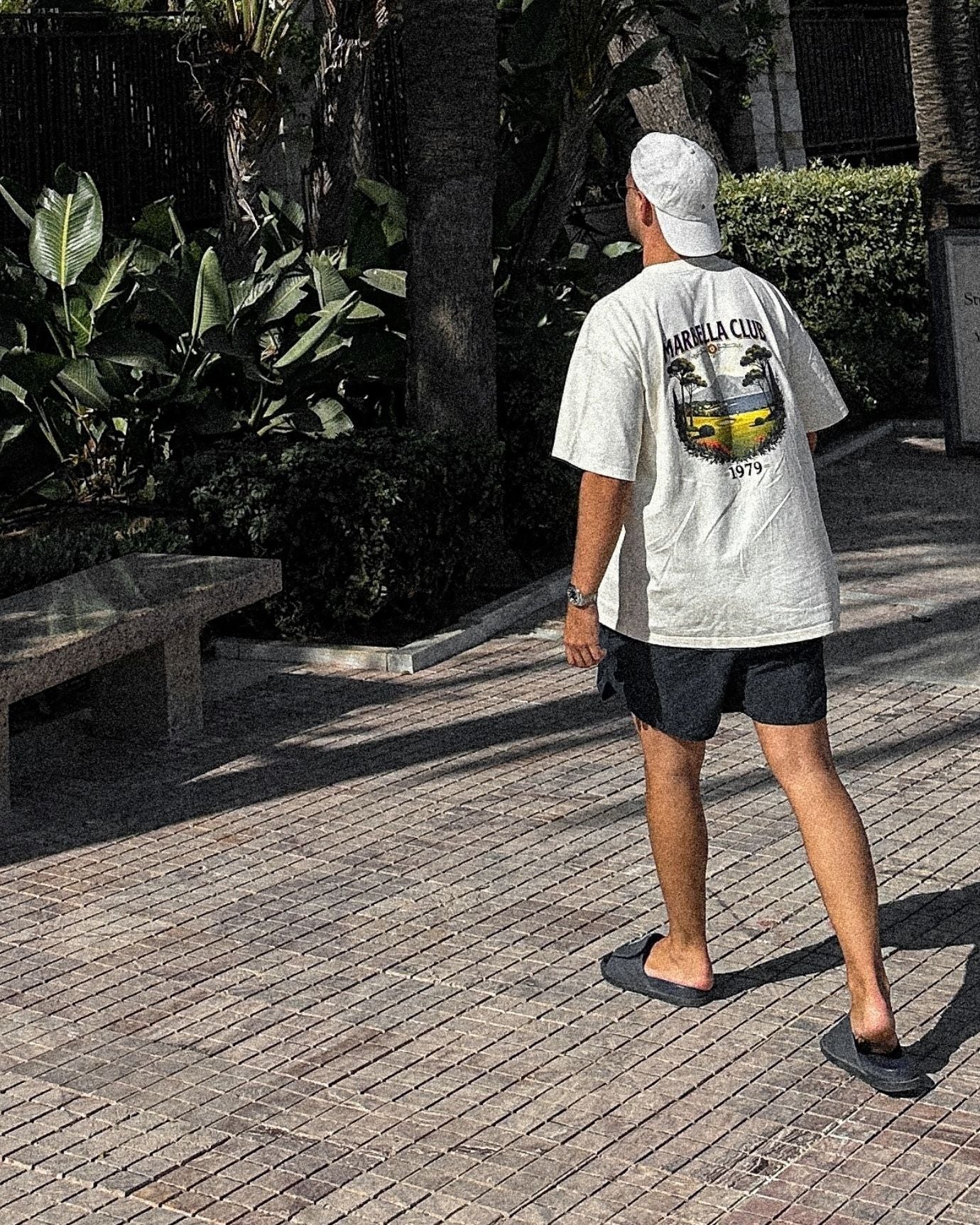 Breathable off-white Marbella Club casual t-shirt