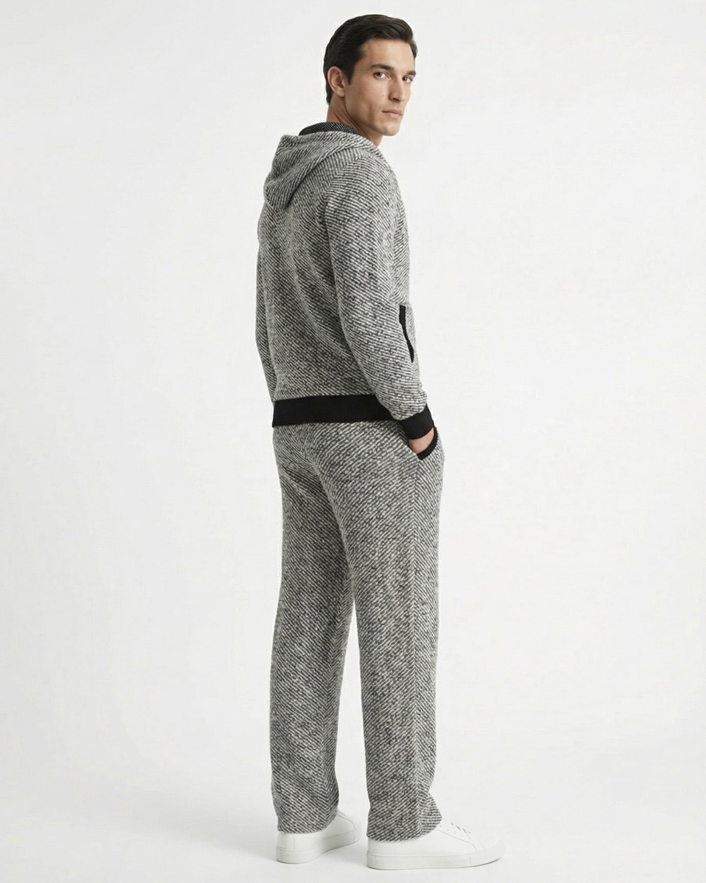 Conjunto de cárdigan con capucha y pantalón de cachemir y lana