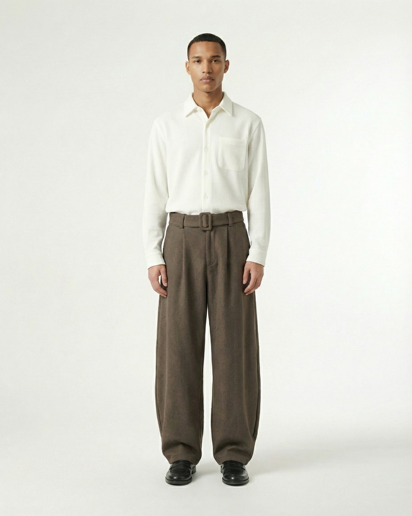 Pantalones plisados estilo Old Money de Lovau | Pantalones de sastrería tridimensionales