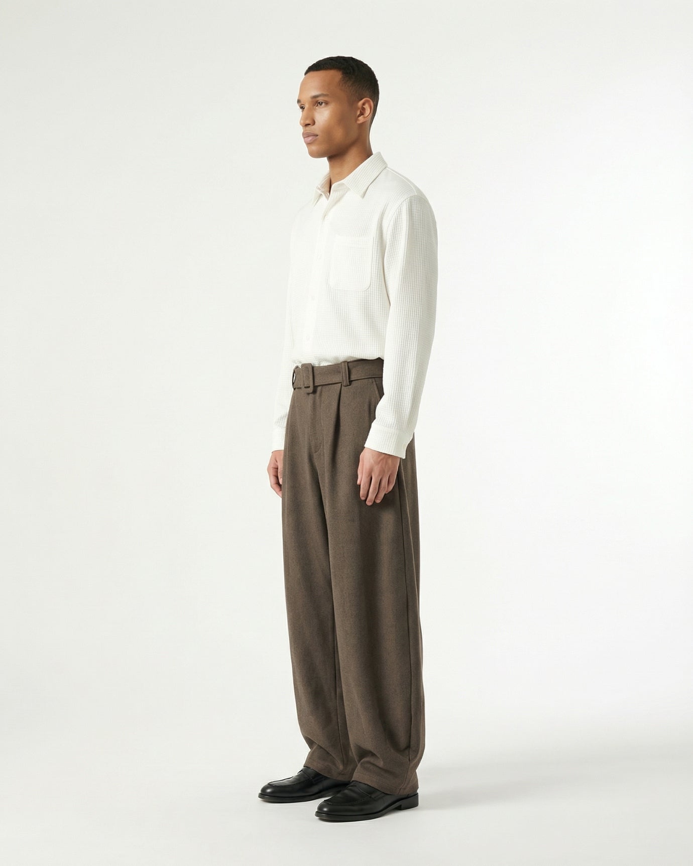 Pantalones plisados estilo Old Money de Lovau | Pantalones de sastrería tridimensionales