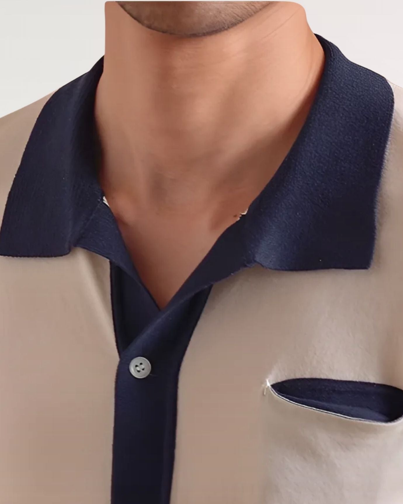 Men's knitted polo shirt featuring unique Tibetan collar details