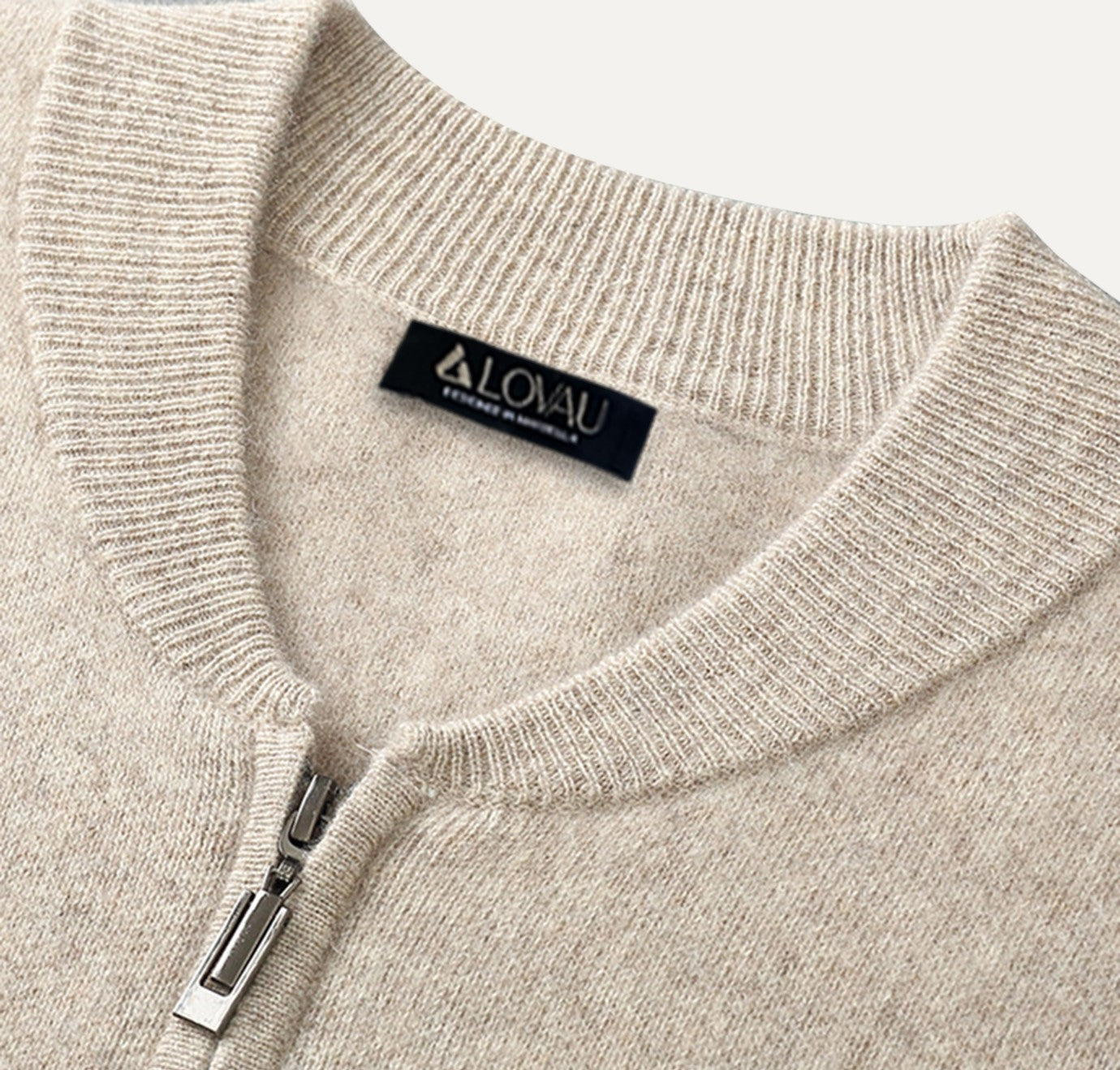 Lovau round neck jacket – minimalist style in premium wool