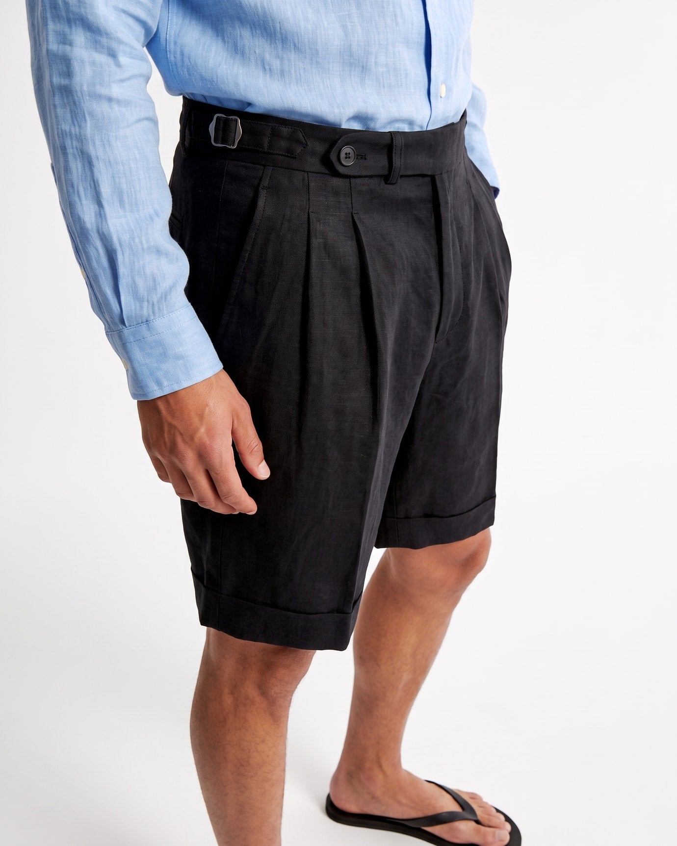 St Tropez Pleated Linen Shorts