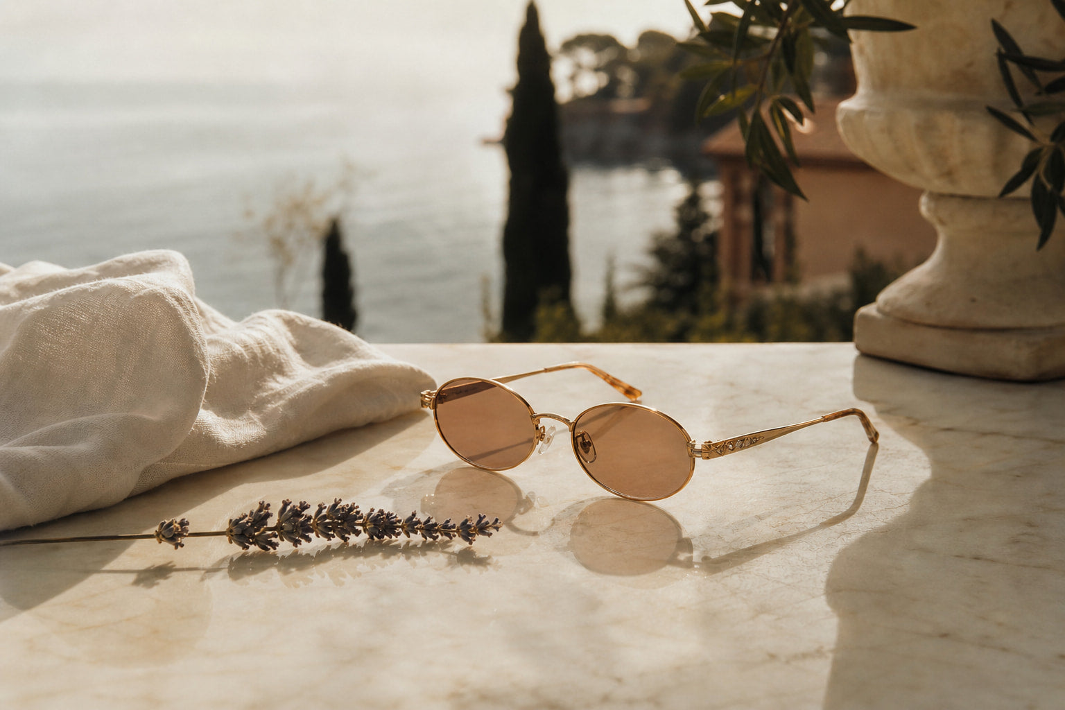 Best Sunglasses for Women in 2026: Timeless Frames