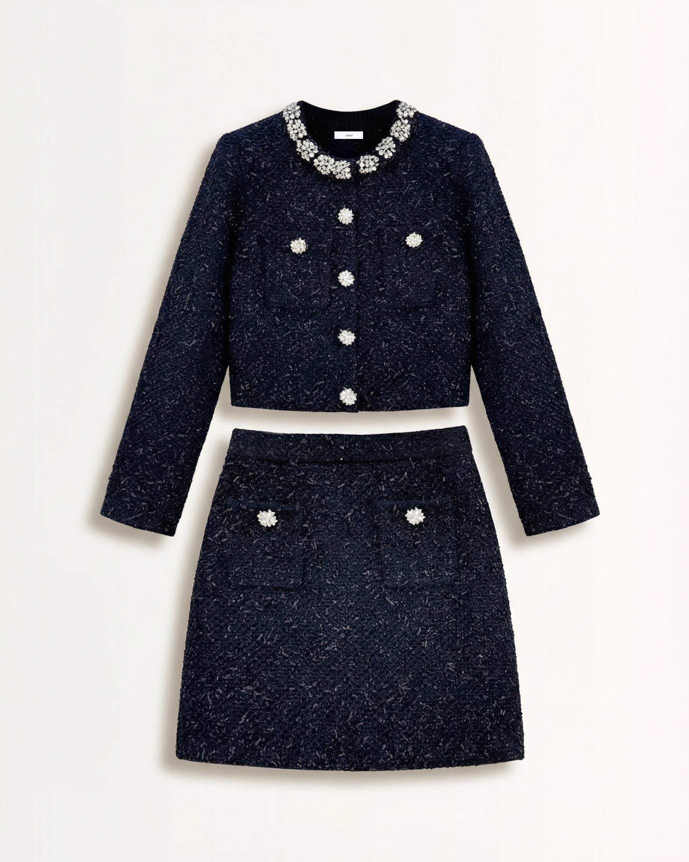 Modern Capsule Wardrobe Essentials for Travel