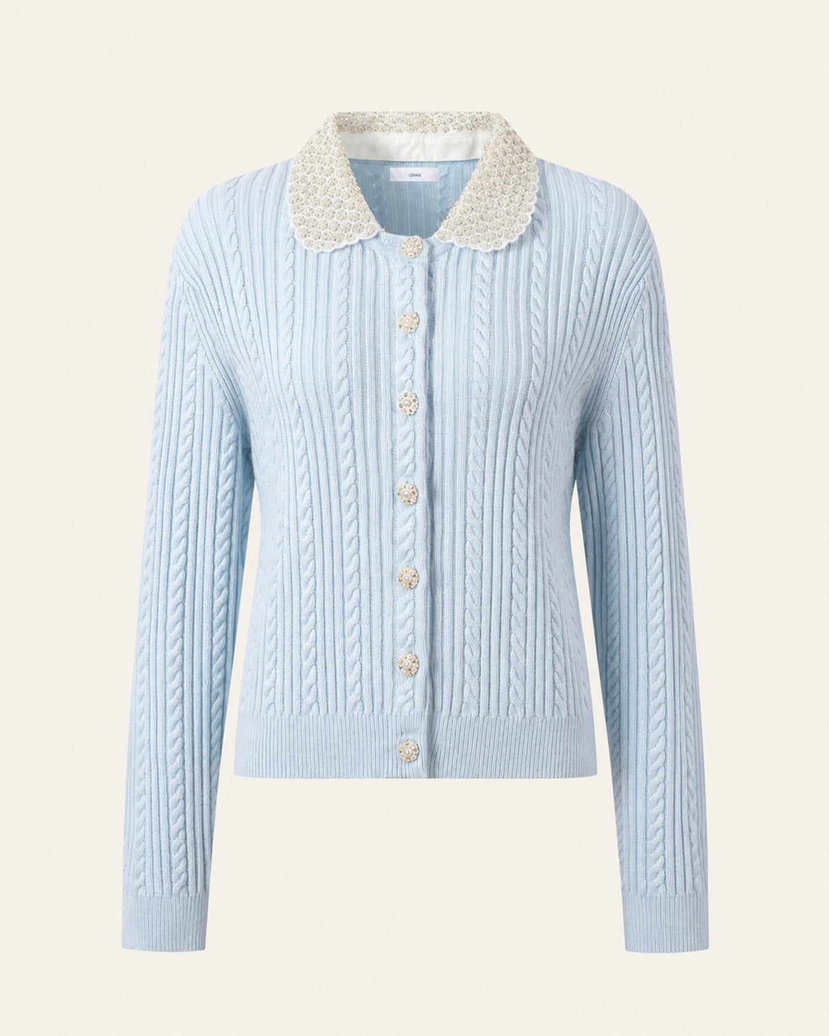 Strickjacke im französischen Stil mit Perlmuttknöpfen