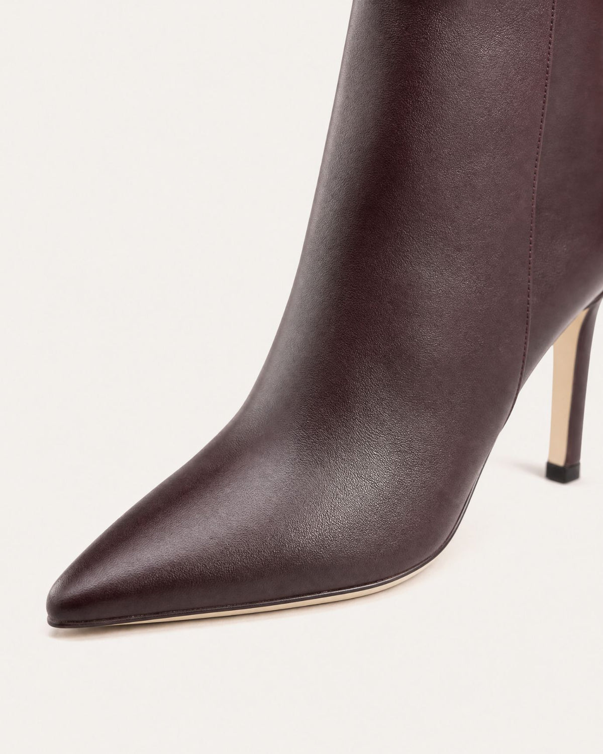 Pointed-Toe Straight-Shaft High-Heel Leather Boots
