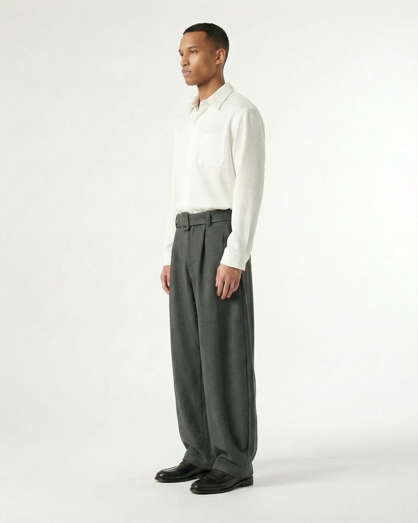 Pantalones plisados ​​estilo Old Money de Lovau | Pantalones de sastrería tridimensionales