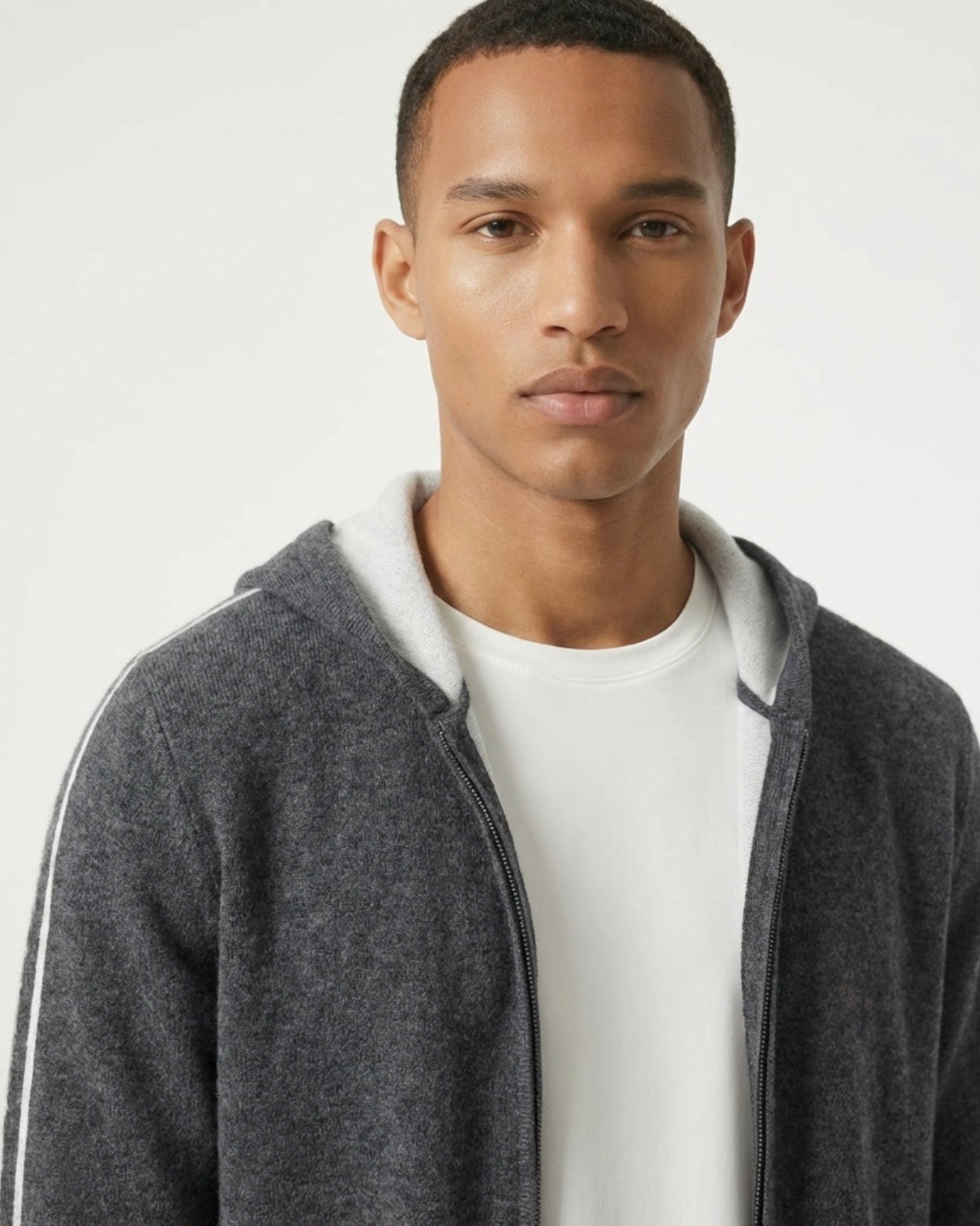 Cárdigan con cremallera y capucha de cachemira, edición limitada