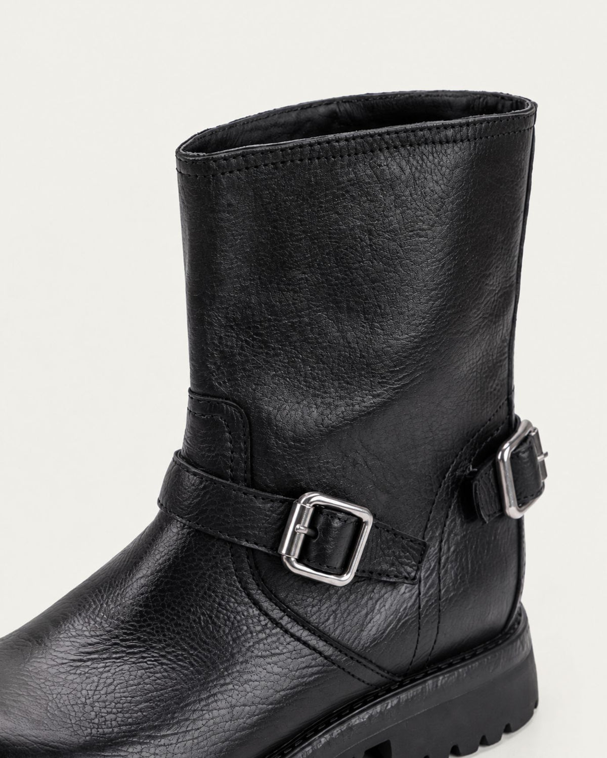 Retro Distressed Leather Half-Zip Boots