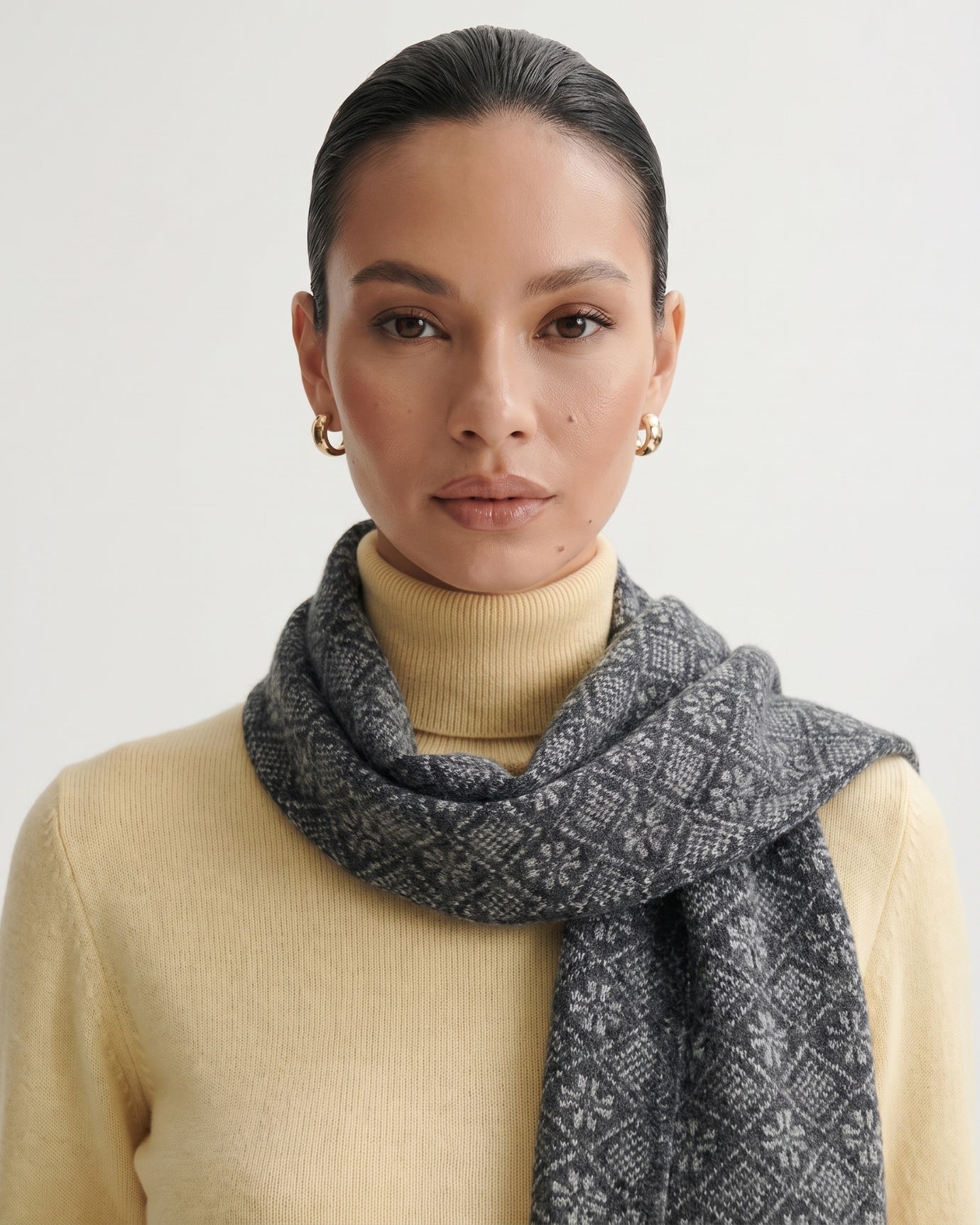 Olivia Knitted Cashmere Scarf