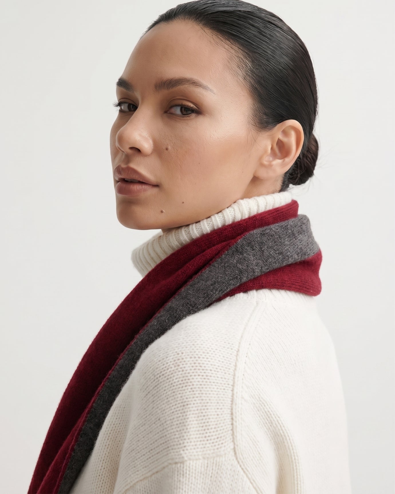 Olivia Cashmere Neck Scarf