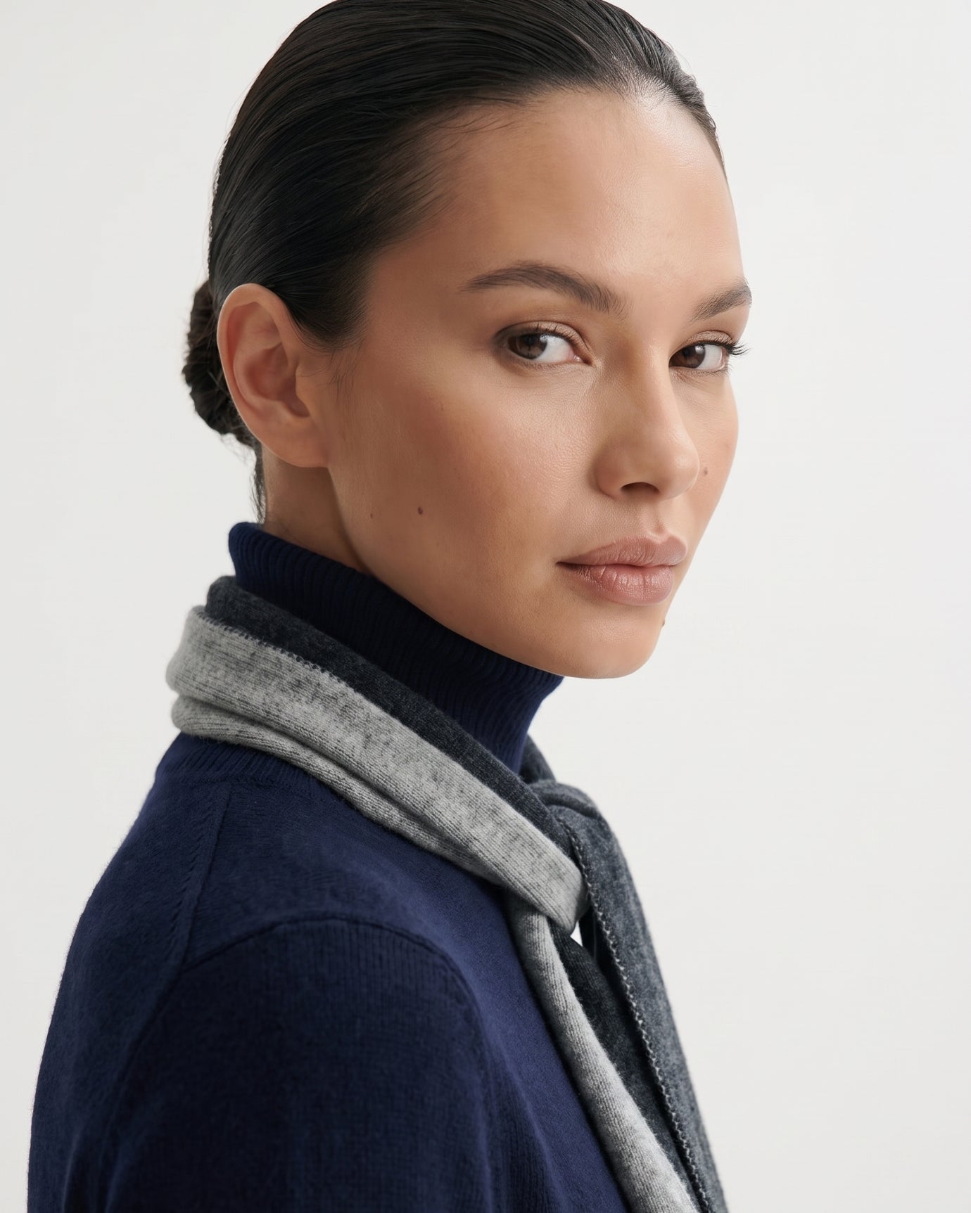 Olivia Cashmere Neck Scarf