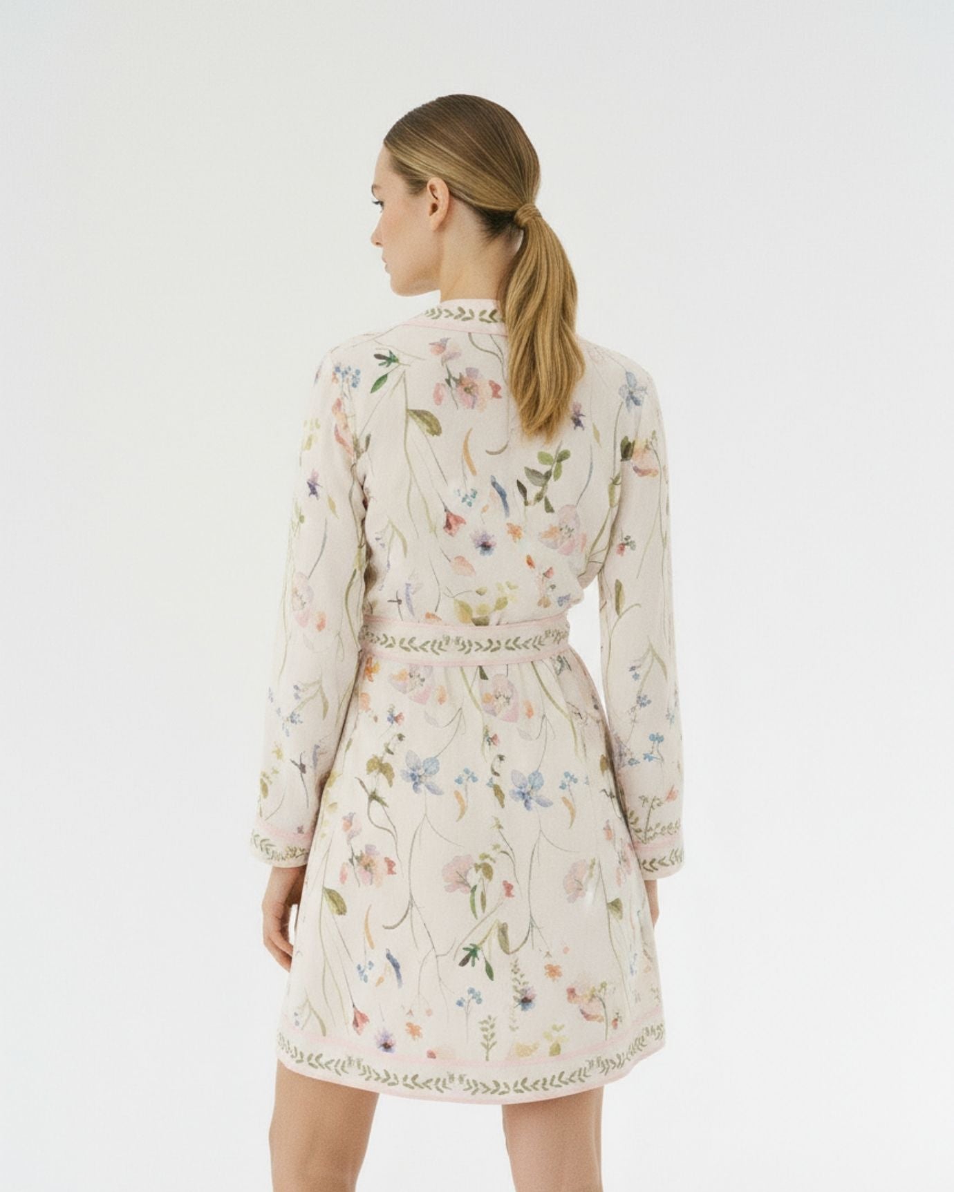 Vestido floreado estilo francés