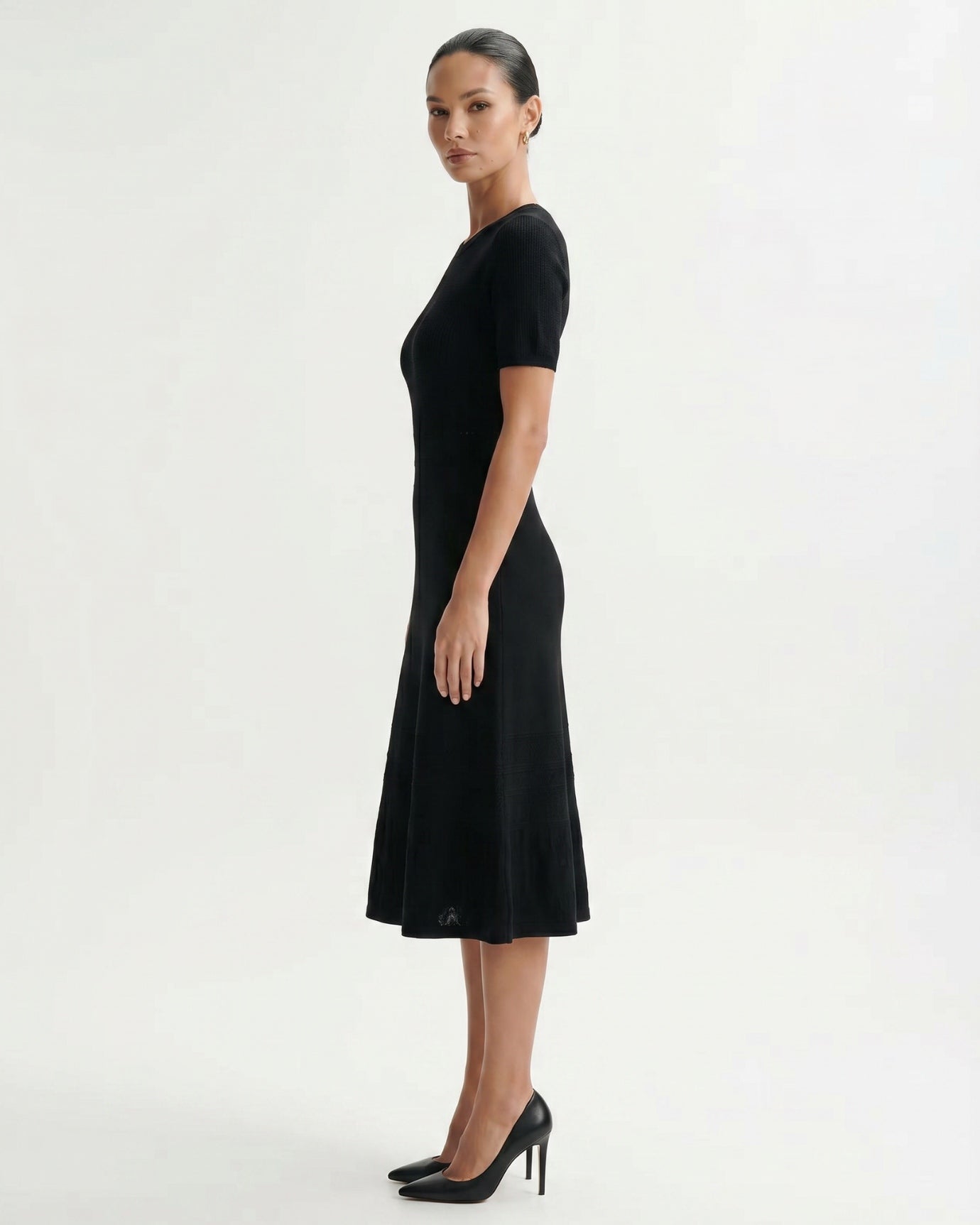 Hollow Silk Knitted Dress Short Sleeve