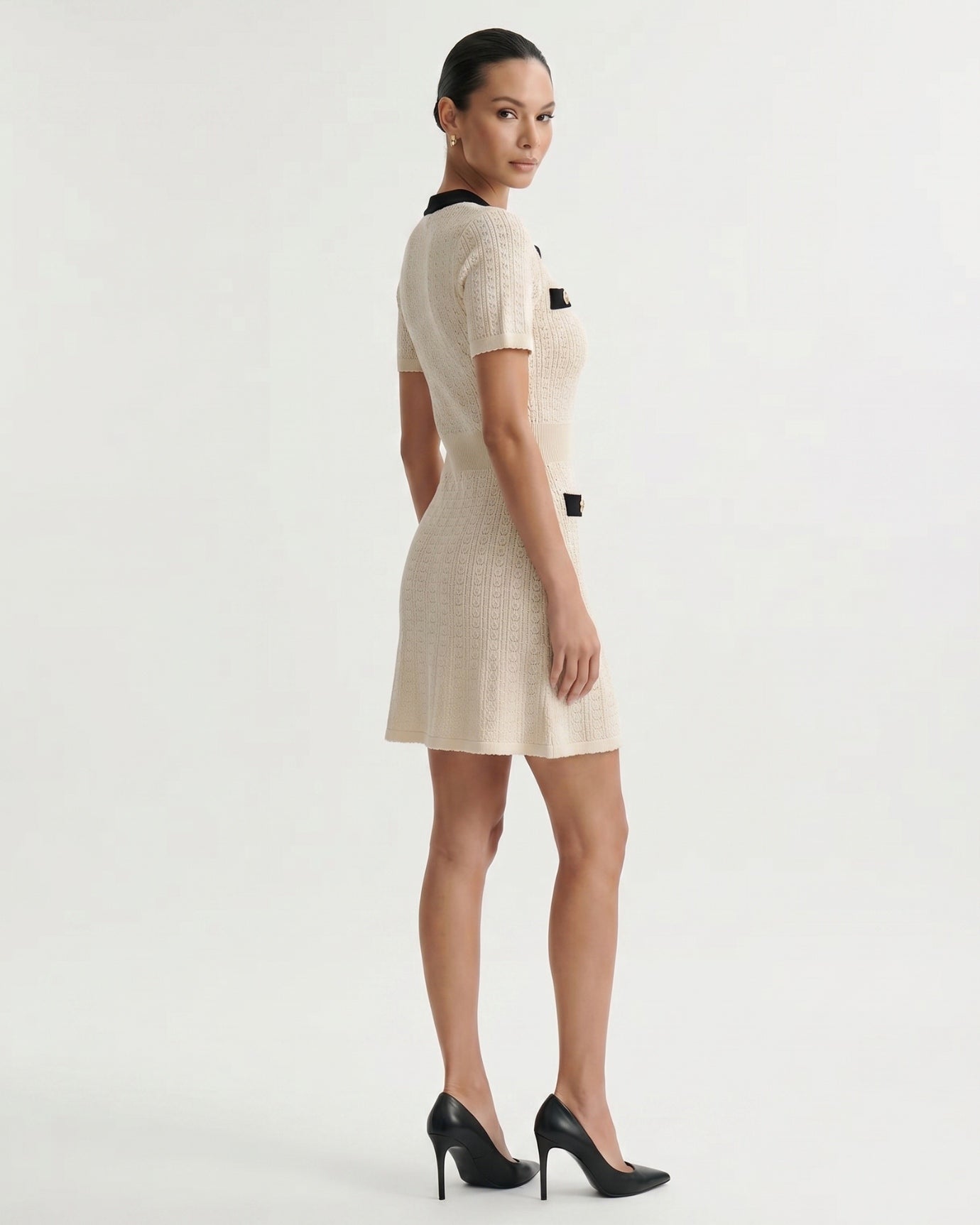 Old Money Short Sleeve Dress Apricot Black