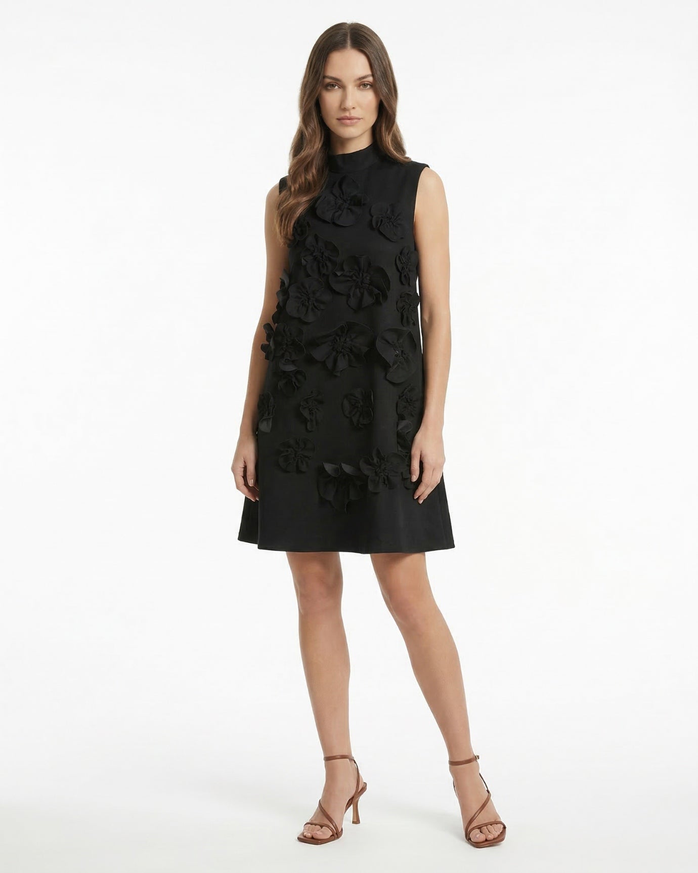 Vestido de punto con chaleco floral dimensional
