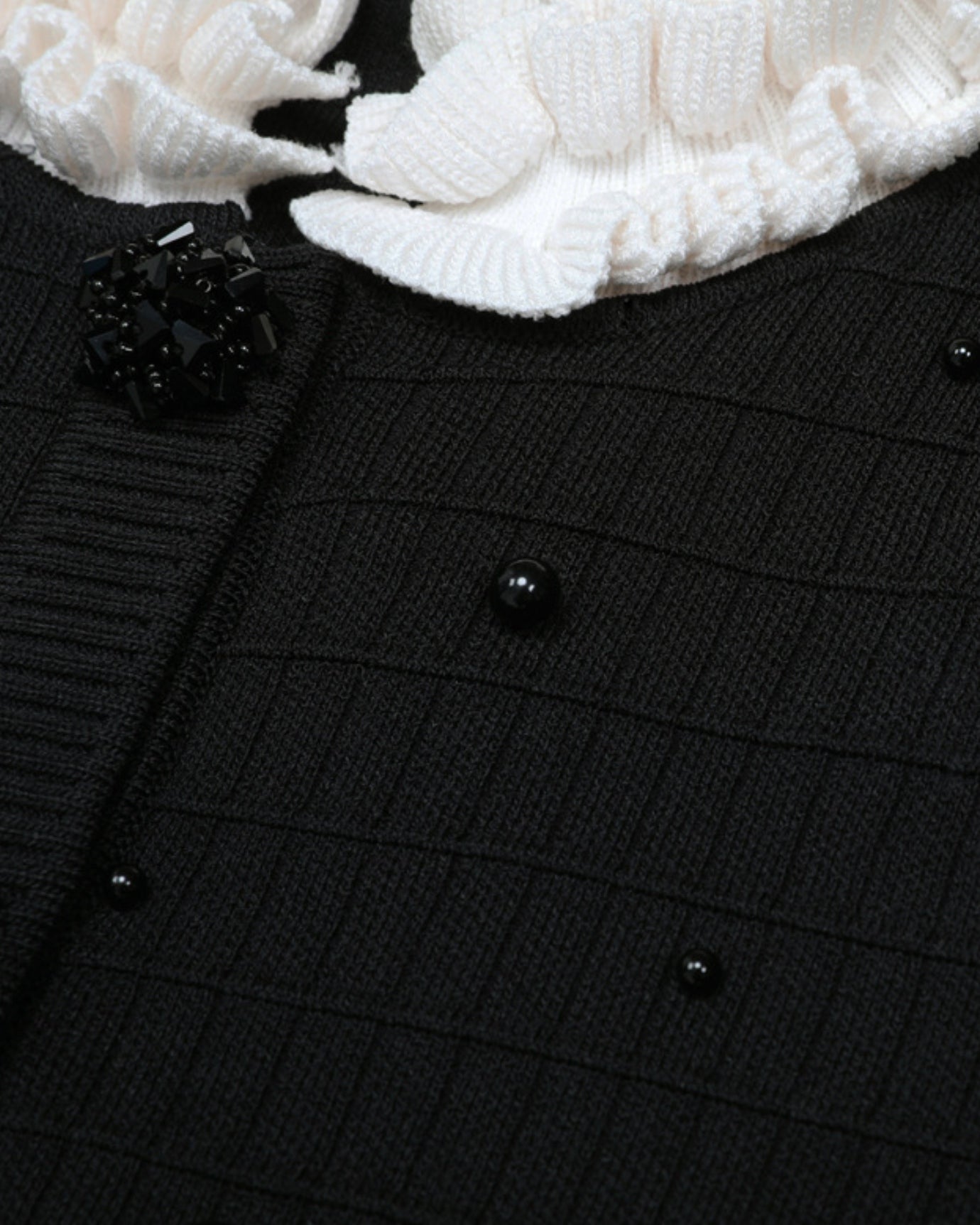 Rihanna High-End Set Pants & Cardigan