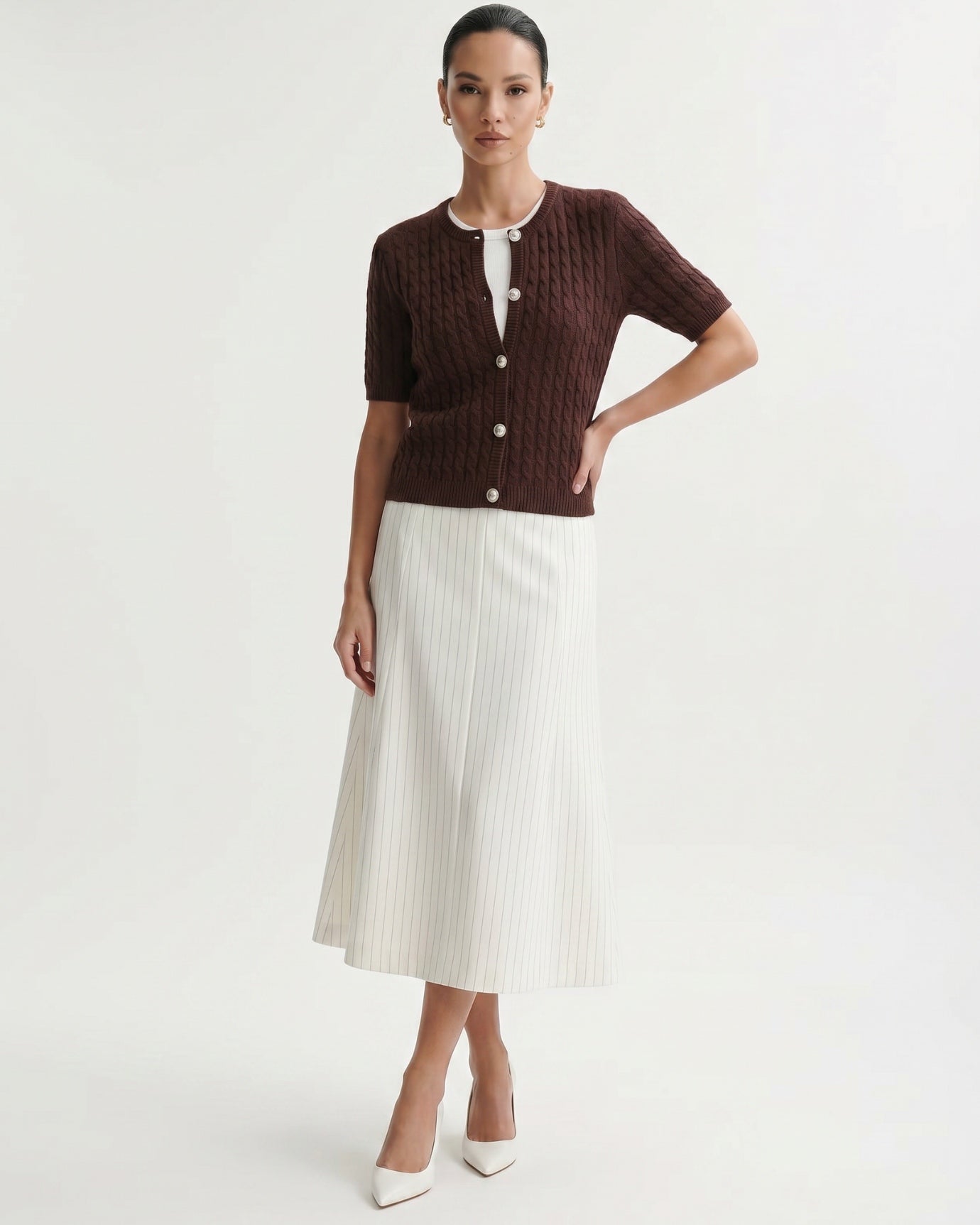 Slim Fit Knitted Short-sleeved Short Cardigan