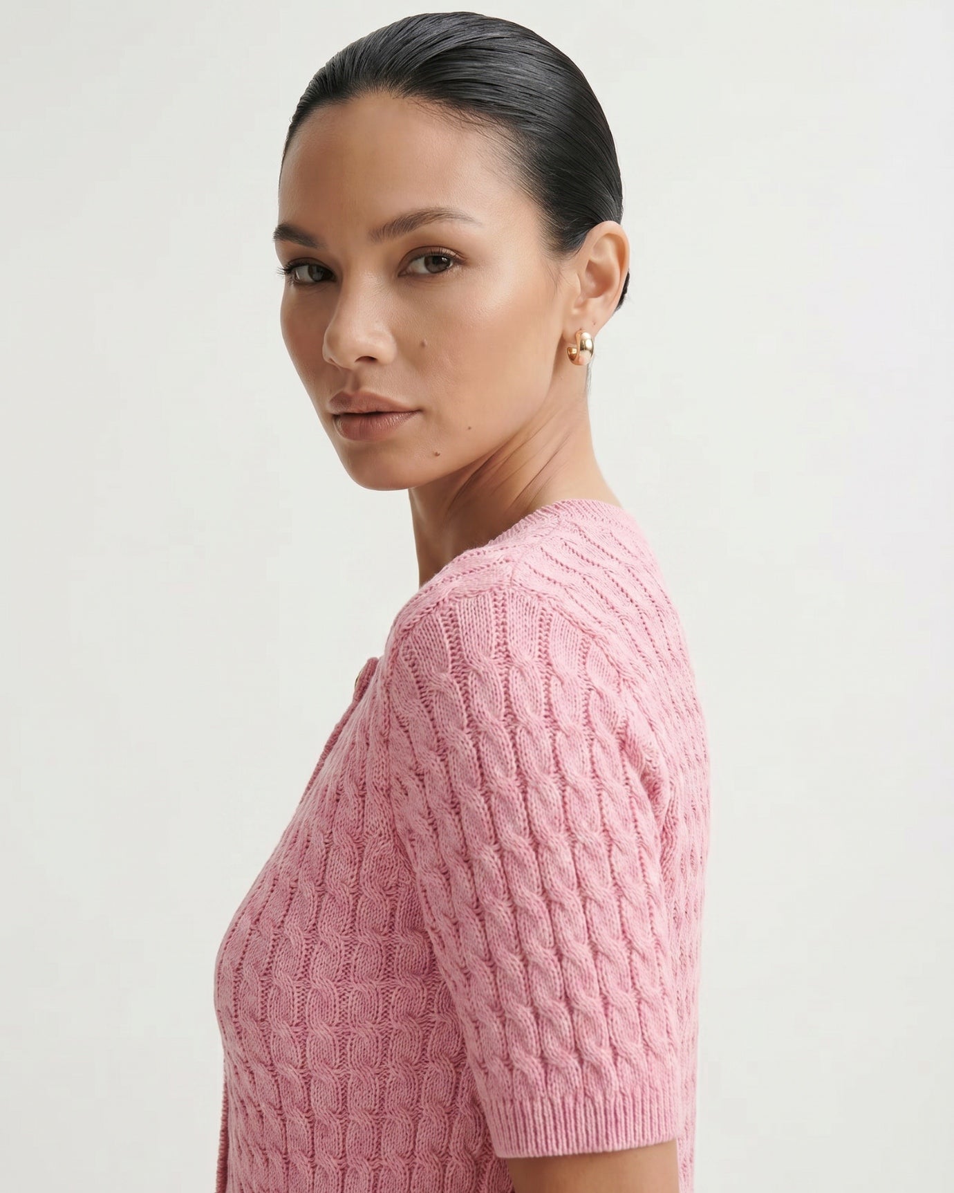 Slim Fit Knitted Short-sleeved Short Cardigan